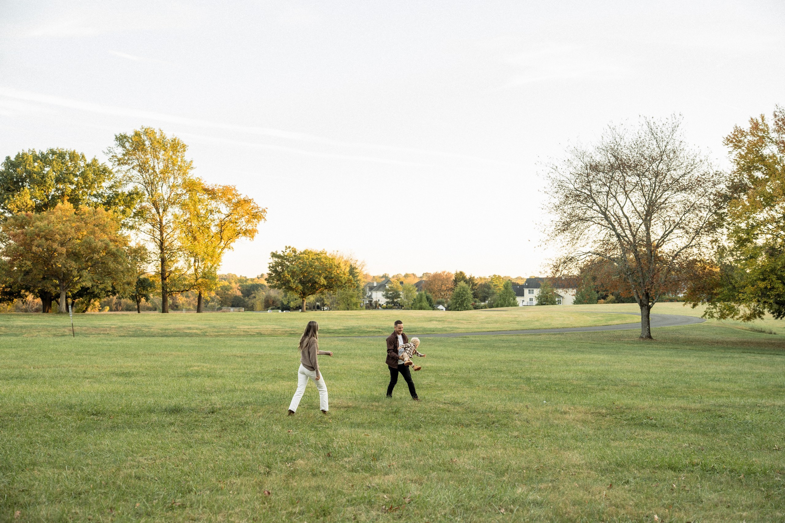 Mike, Kerianne, Hendrix. Alisa Tant — Family and newborn photographer Bucks County, Montgomery county, Philadelphia, NJ