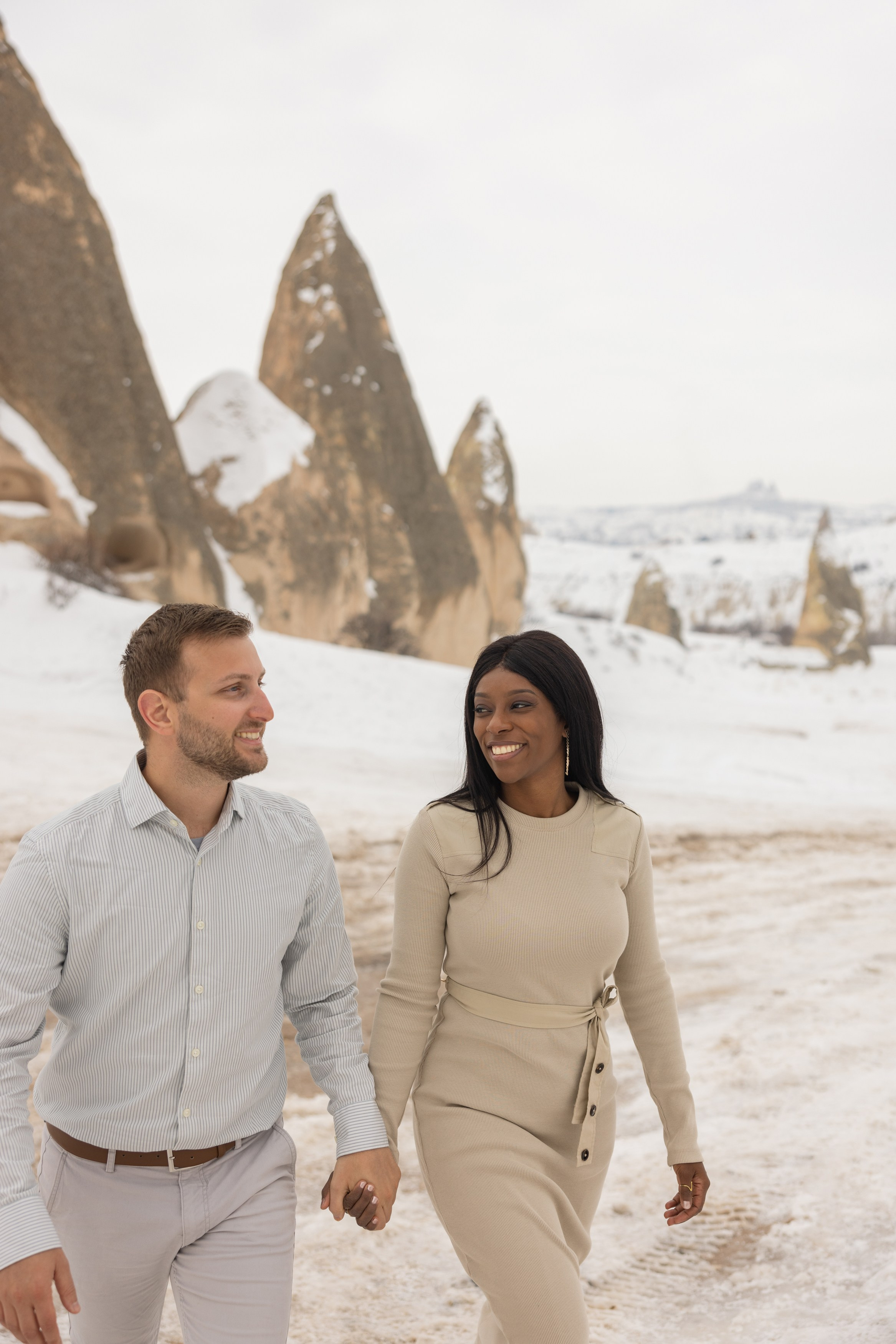 Andrew & Melody. Julia Ganch I Fashion Wedding Photography I Cappadocia Turkey