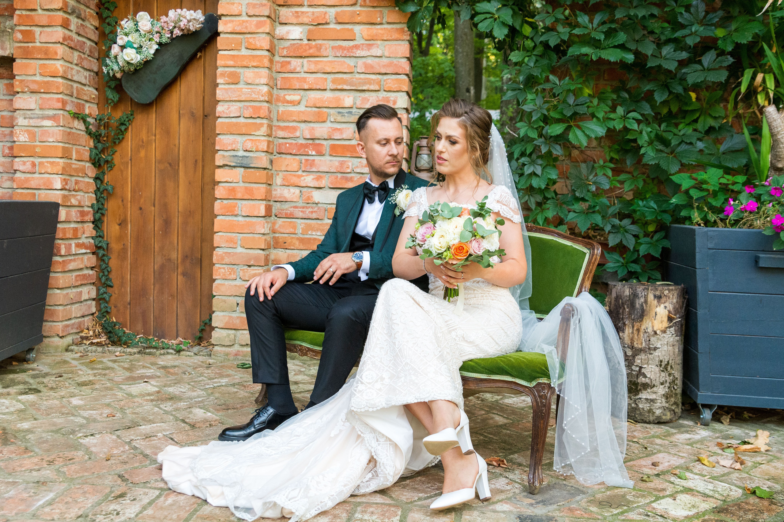 Wedding photographer, Bucharest wedding photographer, photo offer 2024, wedding photo offer, special wedding photographer, wedding photo services, wedding photo-video, Wedding Photo & Video Team - Videographer Bucharest, Team: wedding photographer & videographer, wedding photographer offer , free data, portrait photographer, bride, wedding dress, jewelry photographer, Wedding photographer,