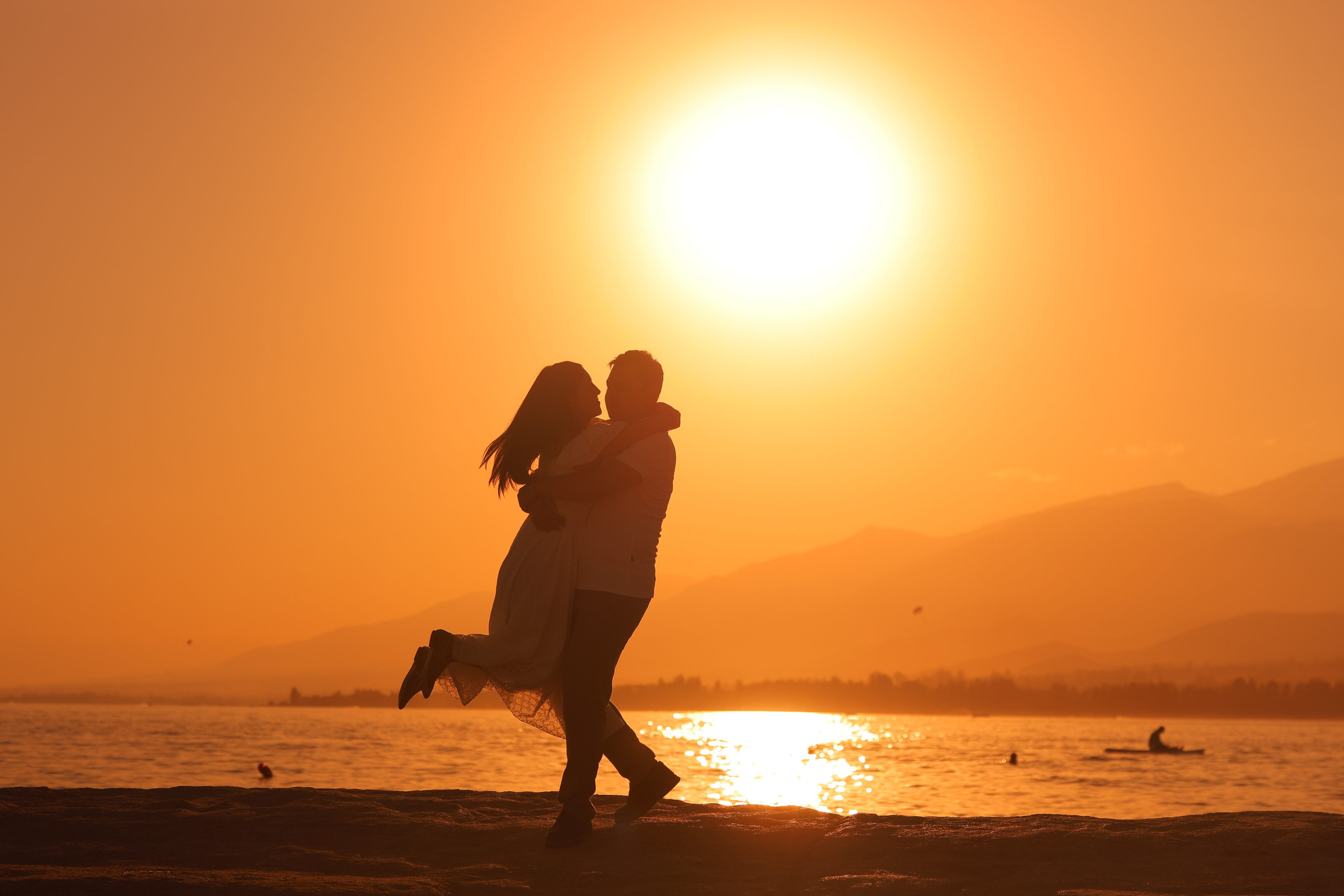 ISSIK KYL. Mandarin.photo