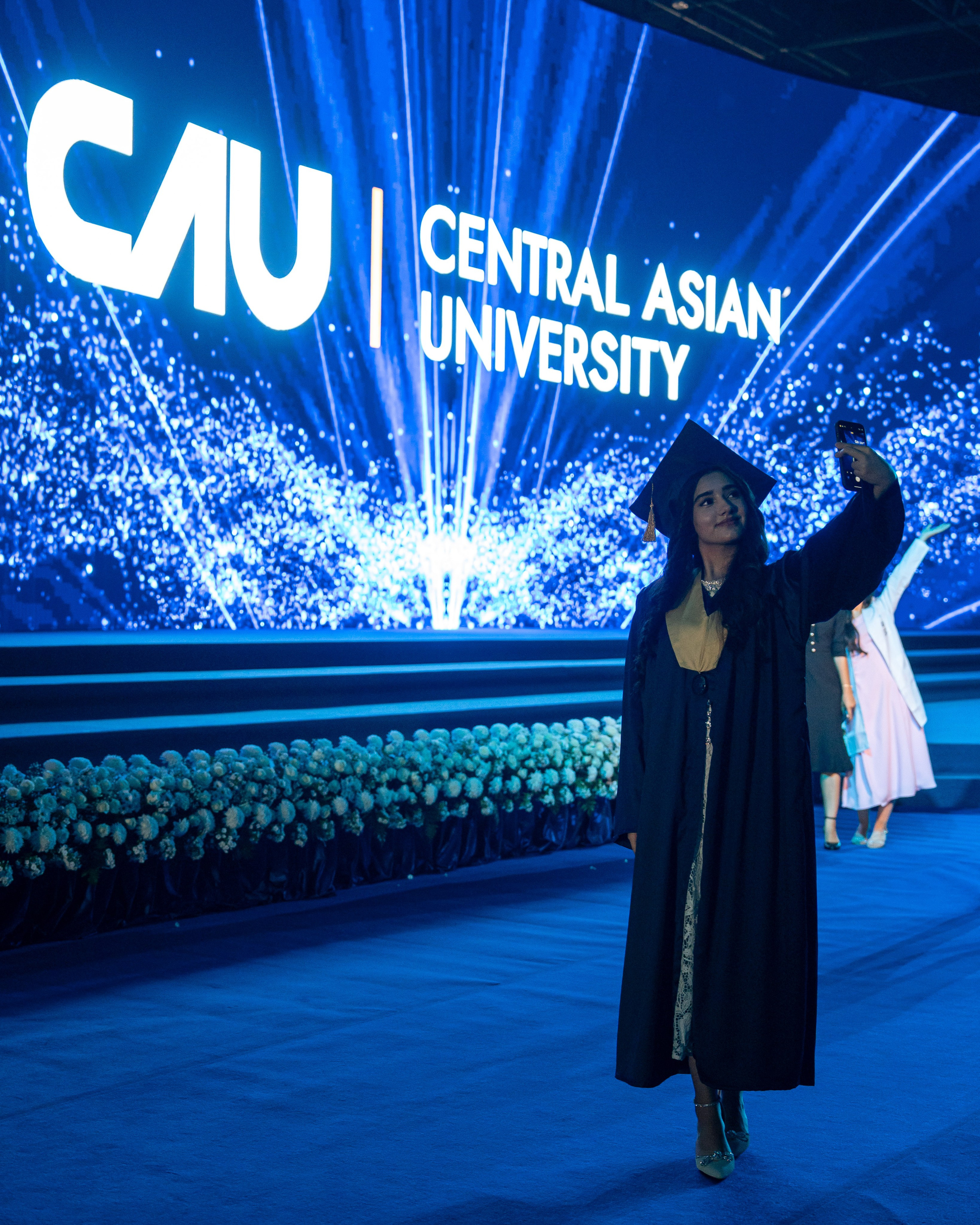 Как Central Asian University провёл одну из самых ярких выпускных церемоний. Георгий Намазов | Фотограф в Ташкенте