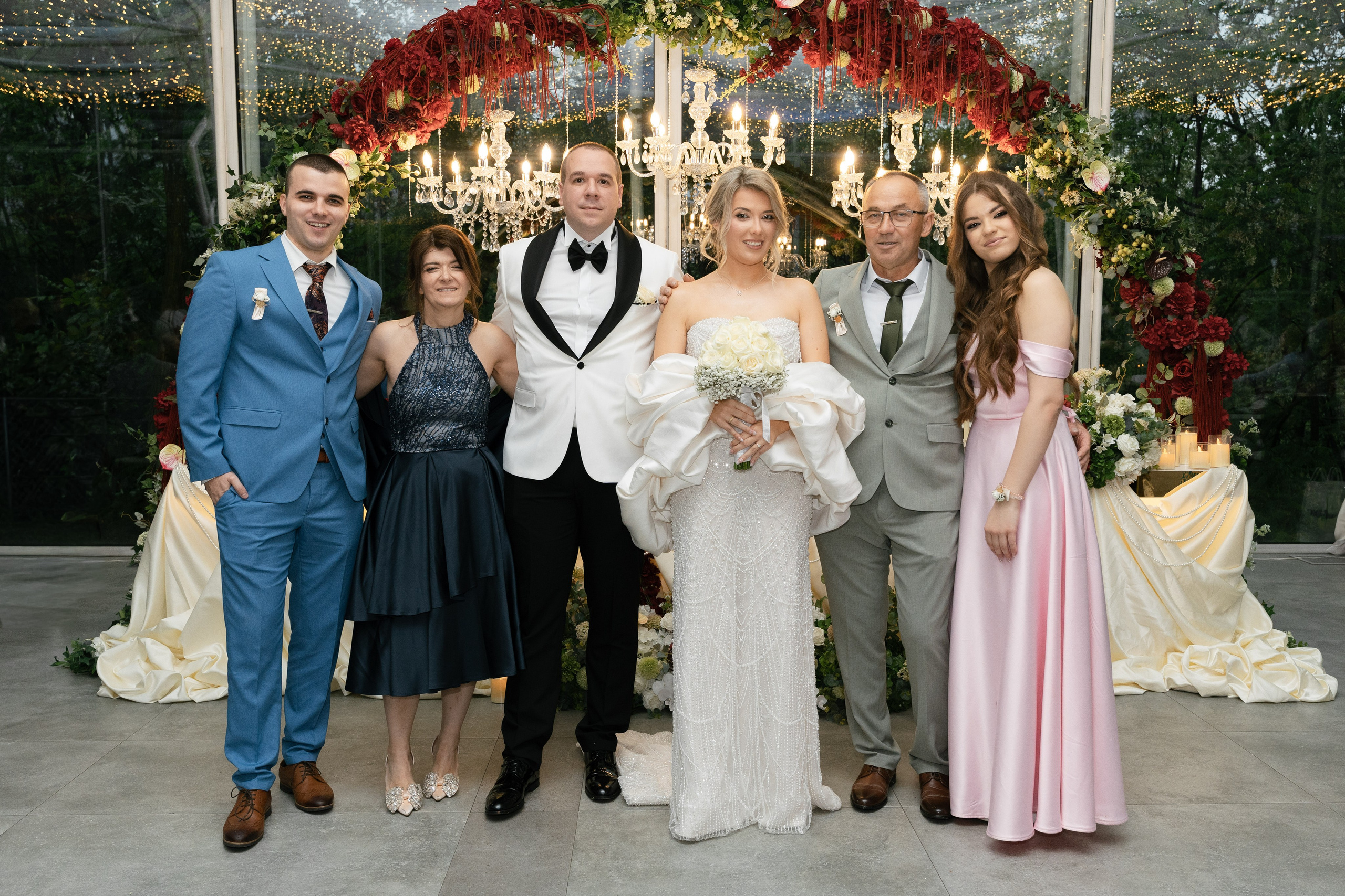 S&J | Timeless Frames at Hotel Moskva. Black Sheep Produkcija| Wedding Photography and Wedding Films, based in Kragujevac, Europe / Fotograf i videograf, Kragujevac, Srbija