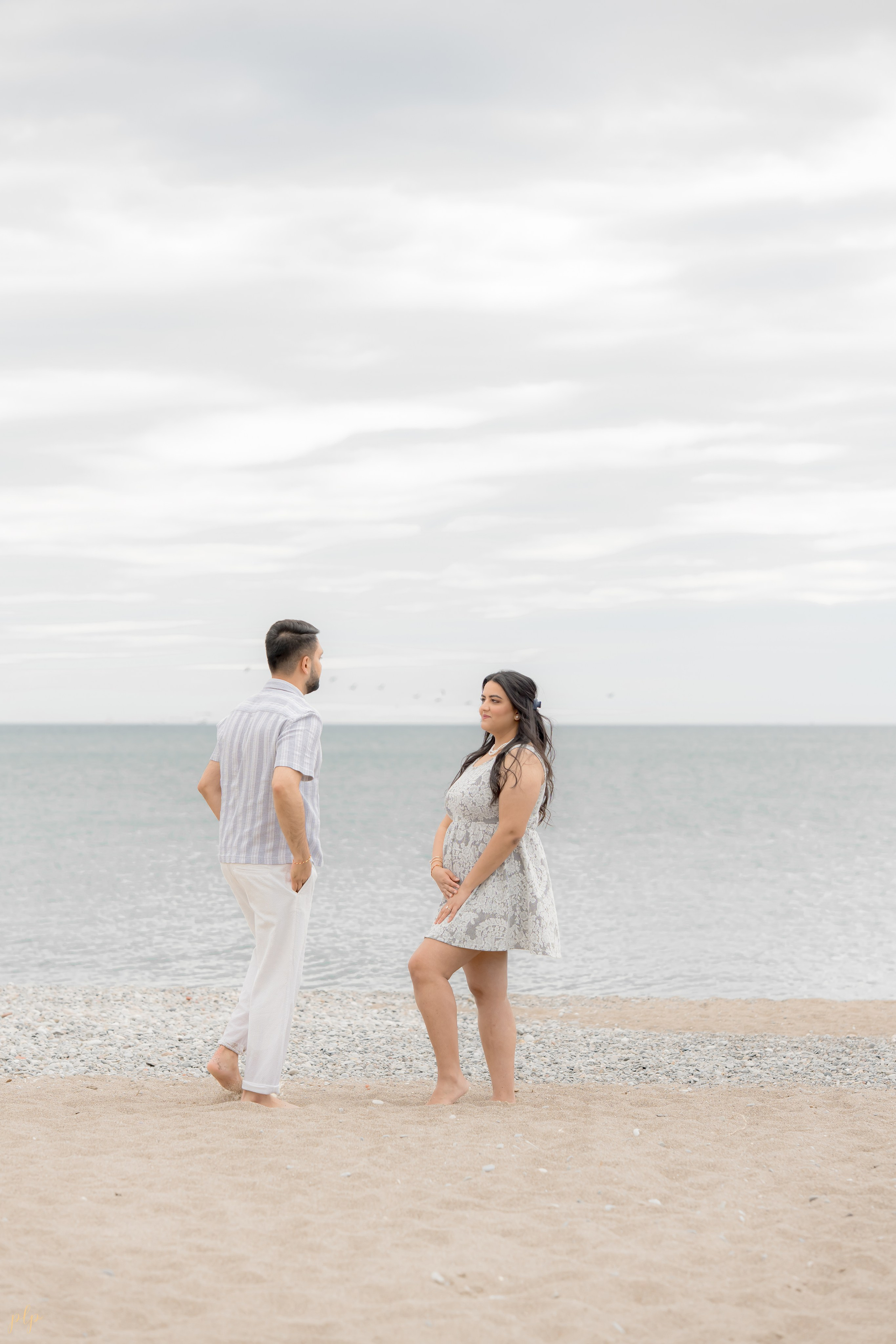 Dhairya and Krupali. Wedding Photographers and Filmmakers