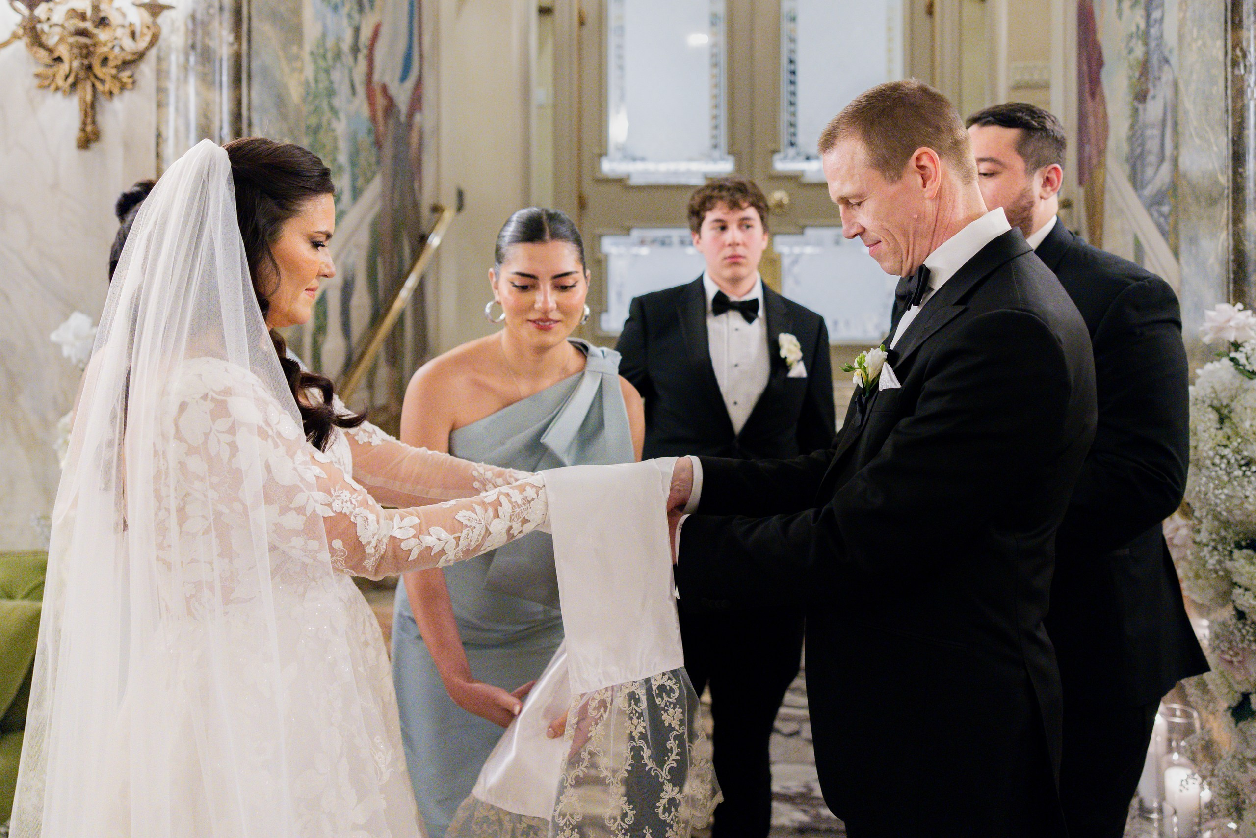 Shaun and Edelweis, A Taj Hotel. Wedding Photo & Video