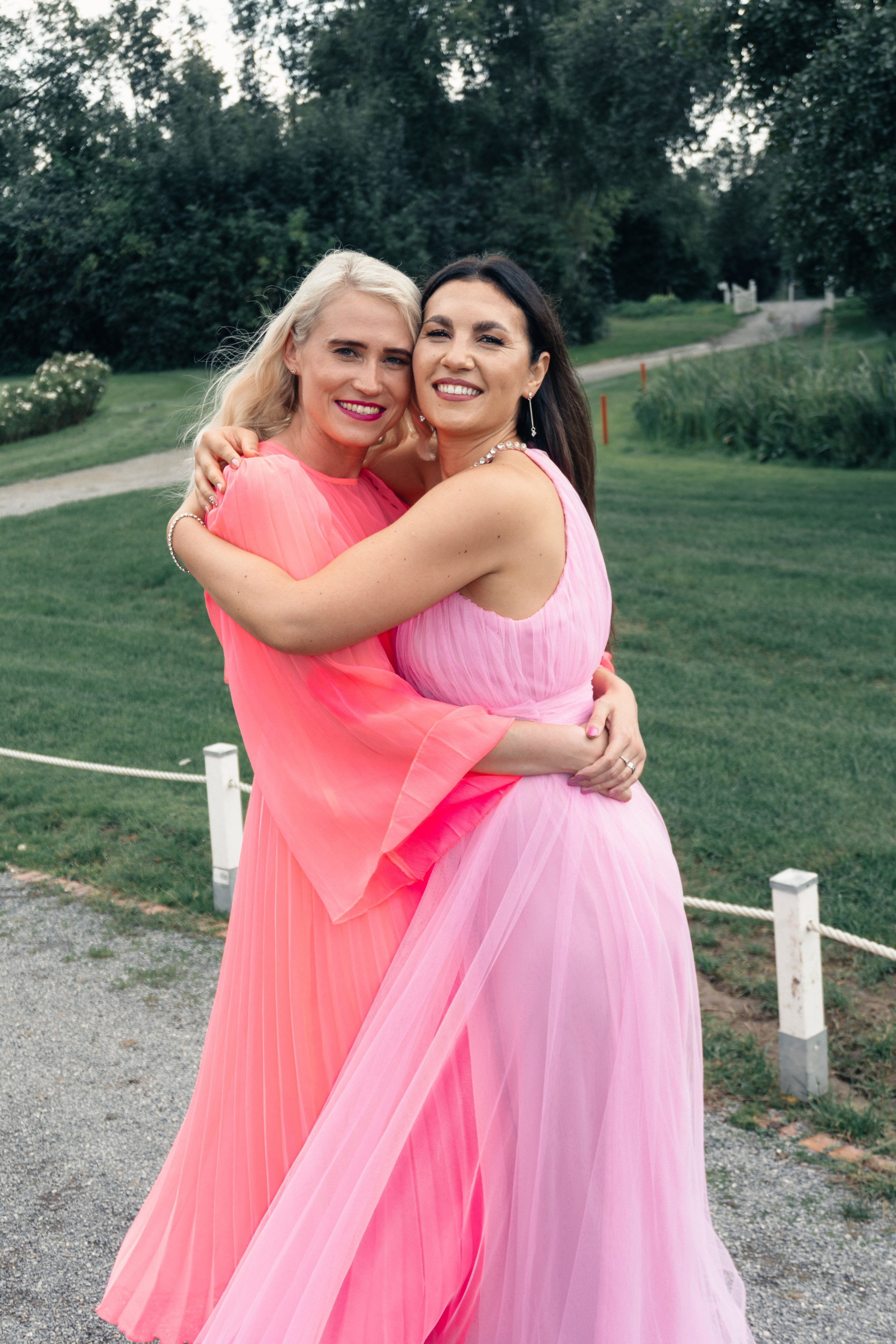 D & M im Restaurant Elfrather Mühle. Wedding Photographer Germany