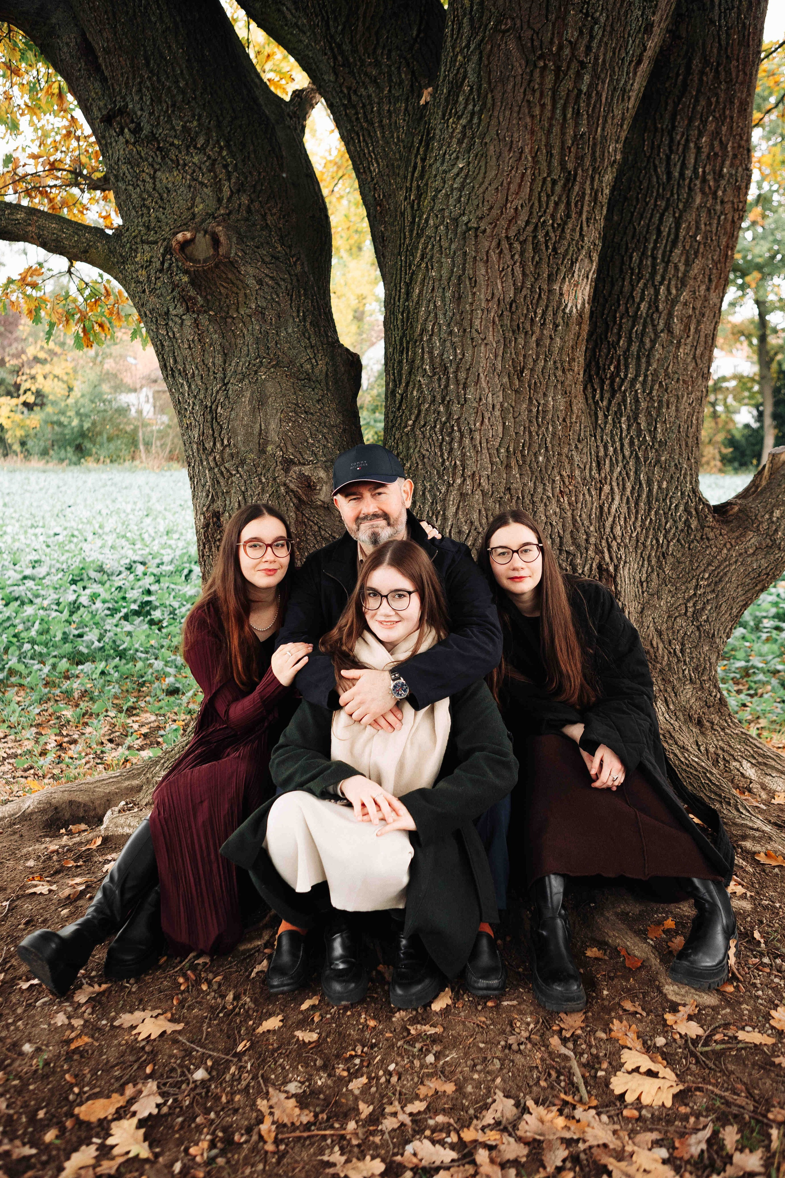 BIG OAK, BIG FAMILY. Https://shi-photo.com/