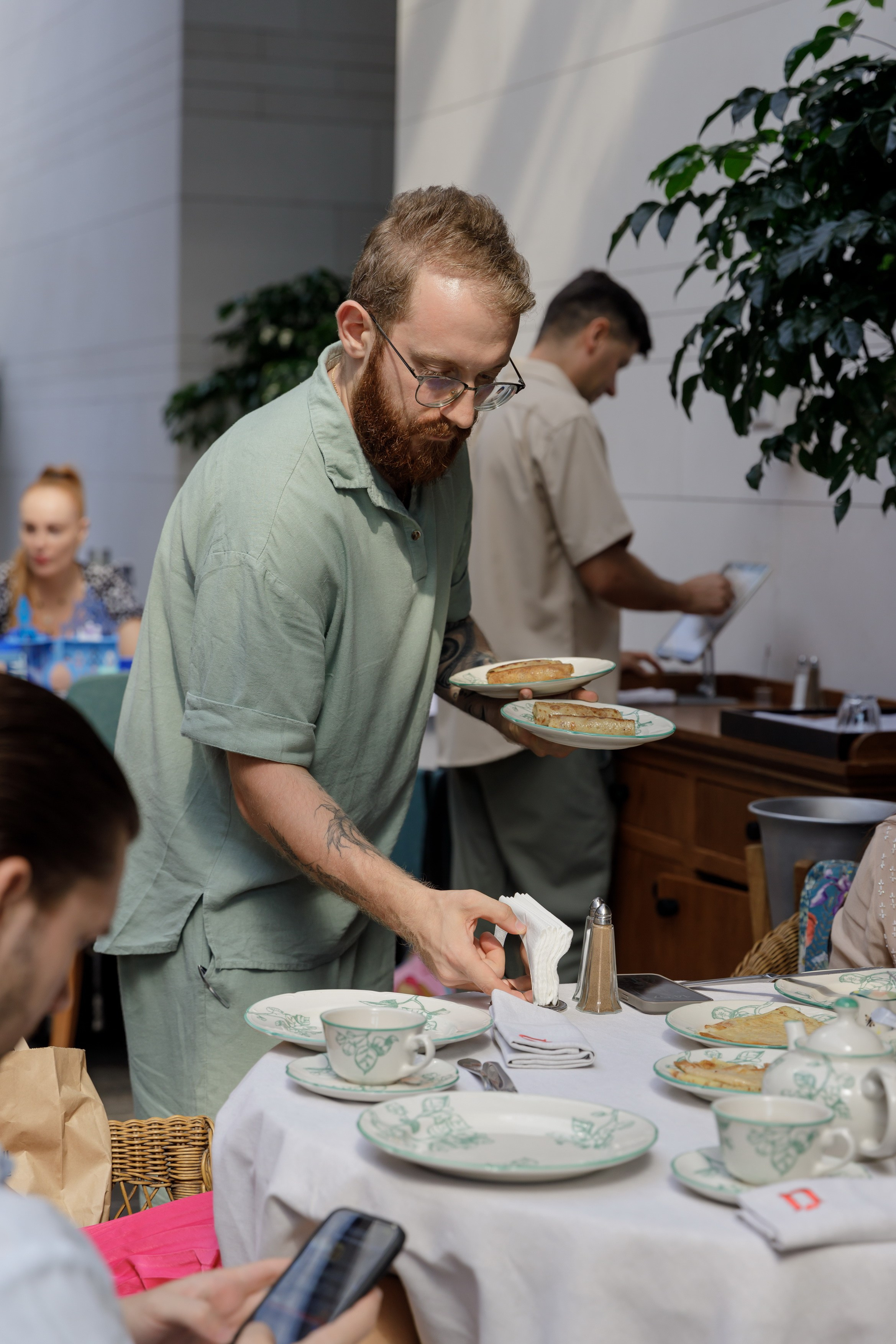 Maslenitsa at Babushka Restaurant, Dubai 2024. Photographer Anna Curly | Weddings and Events in Dubai