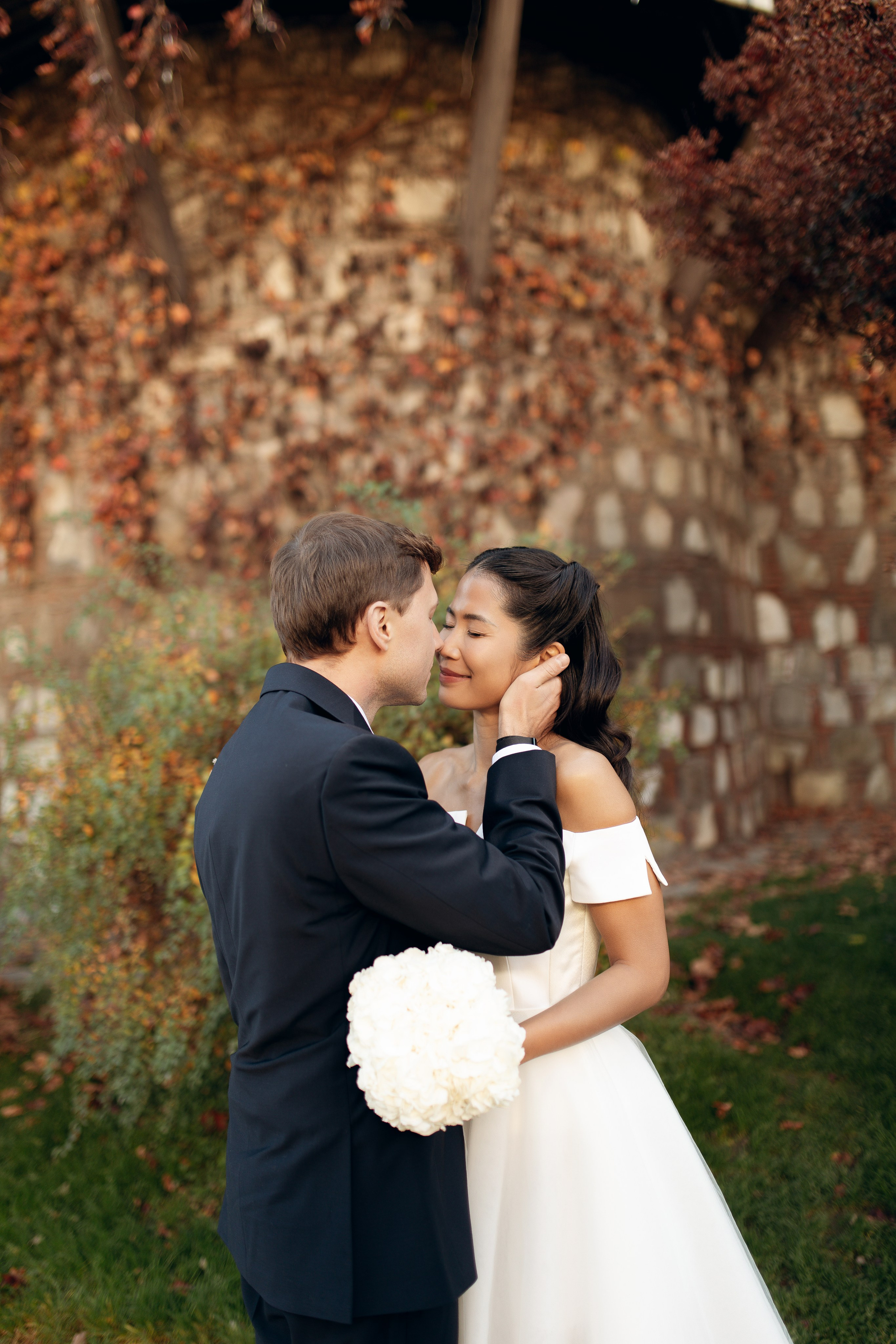 Yuri & Sara. Wedding photographer in Georgia