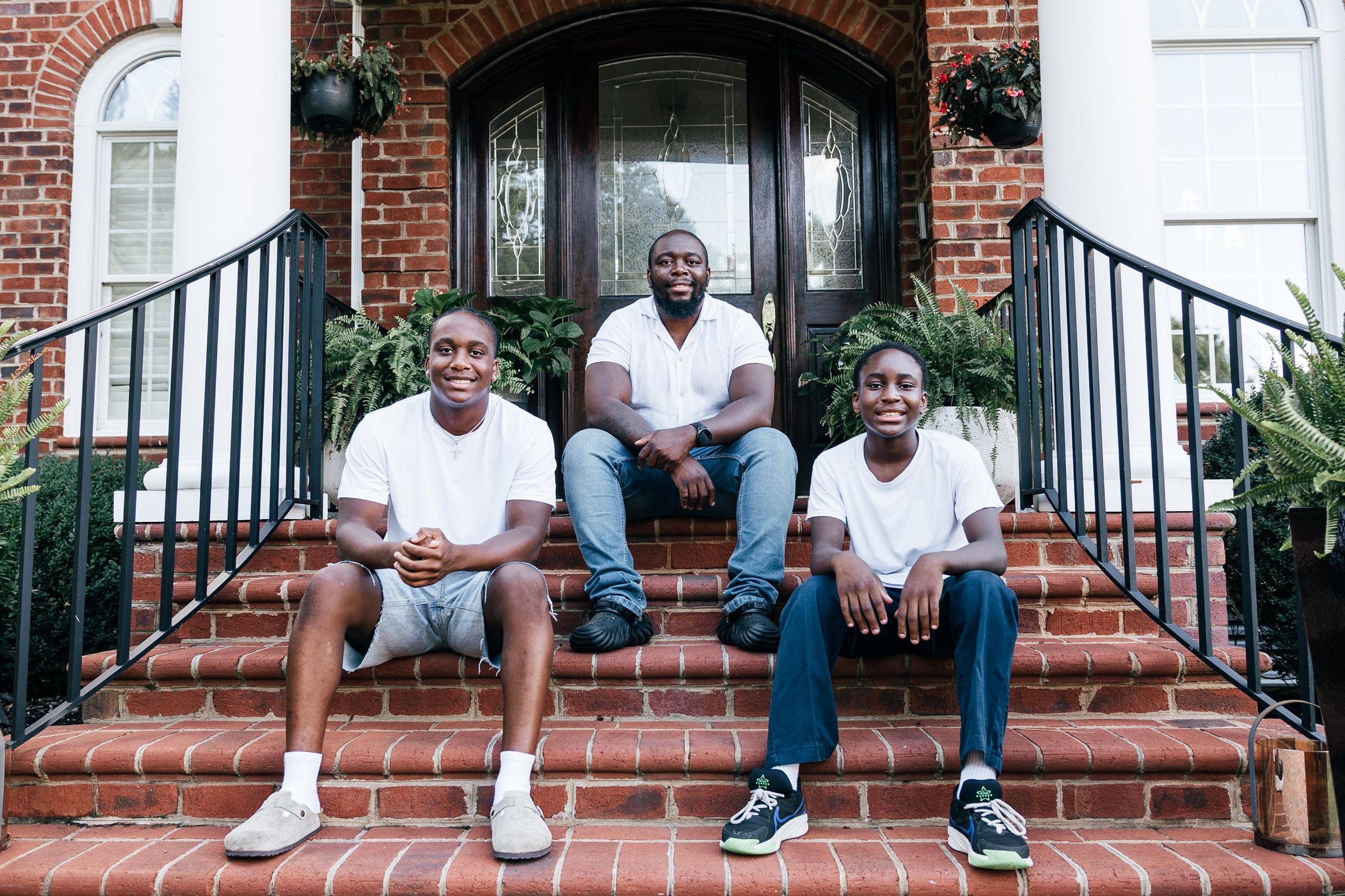 Mutotis Meeting. Sara Eulalia | Virginia Photographer