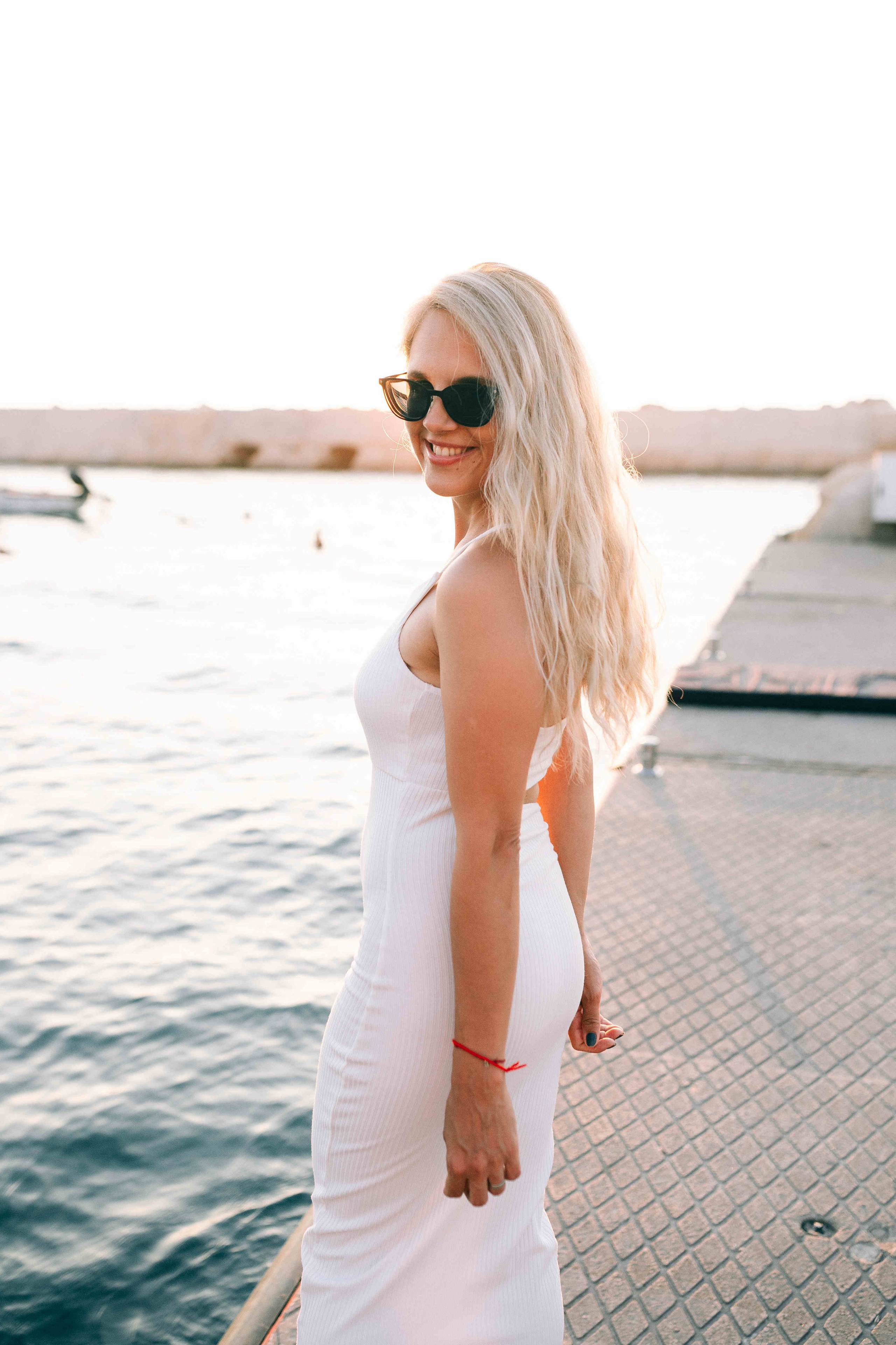 SUNSET IN JAFFO PORT. PHOTOGRAPHER IN ISRAEL