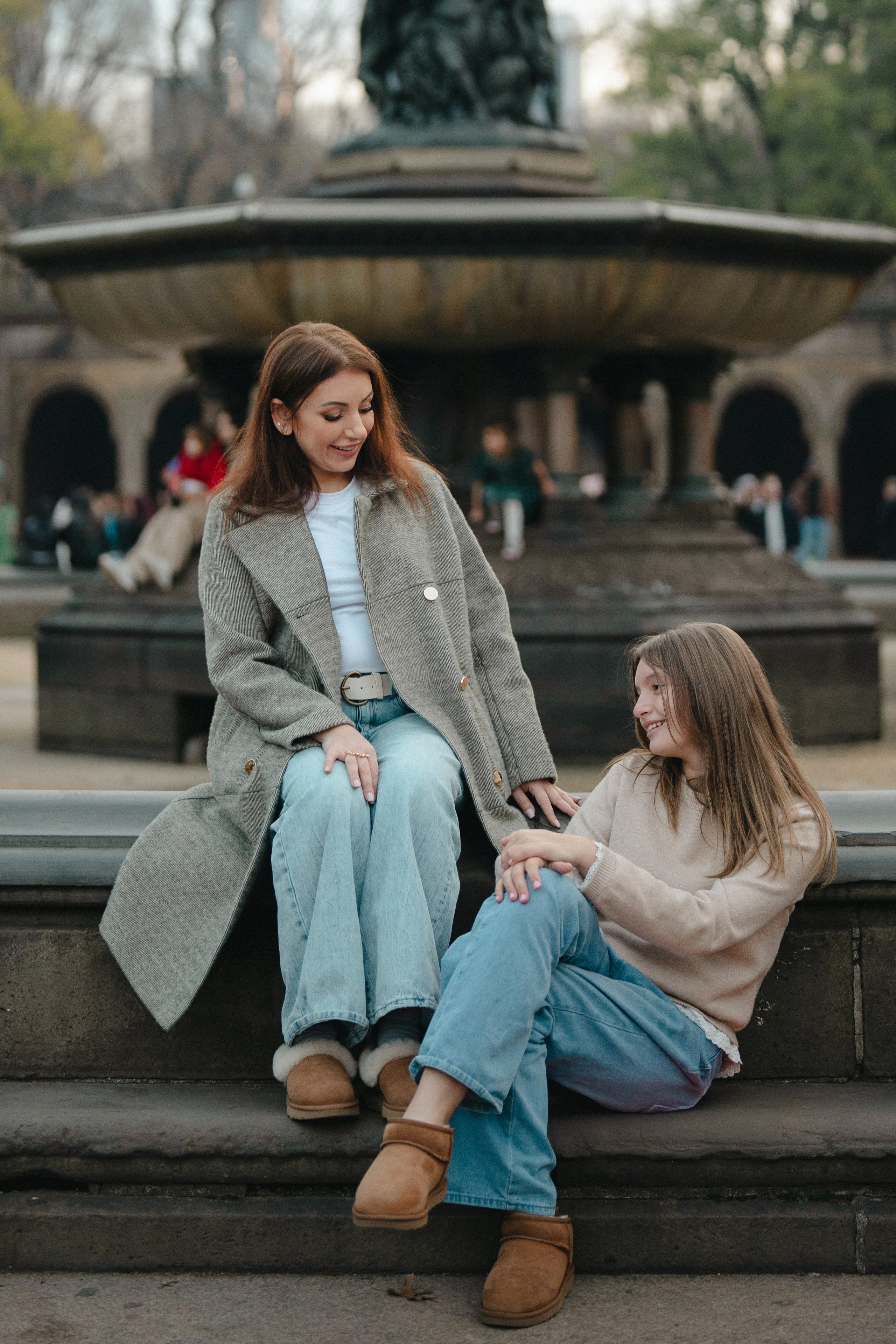 Mother and daughter photoshoot in central park. Portrait and wedding photographer in New York