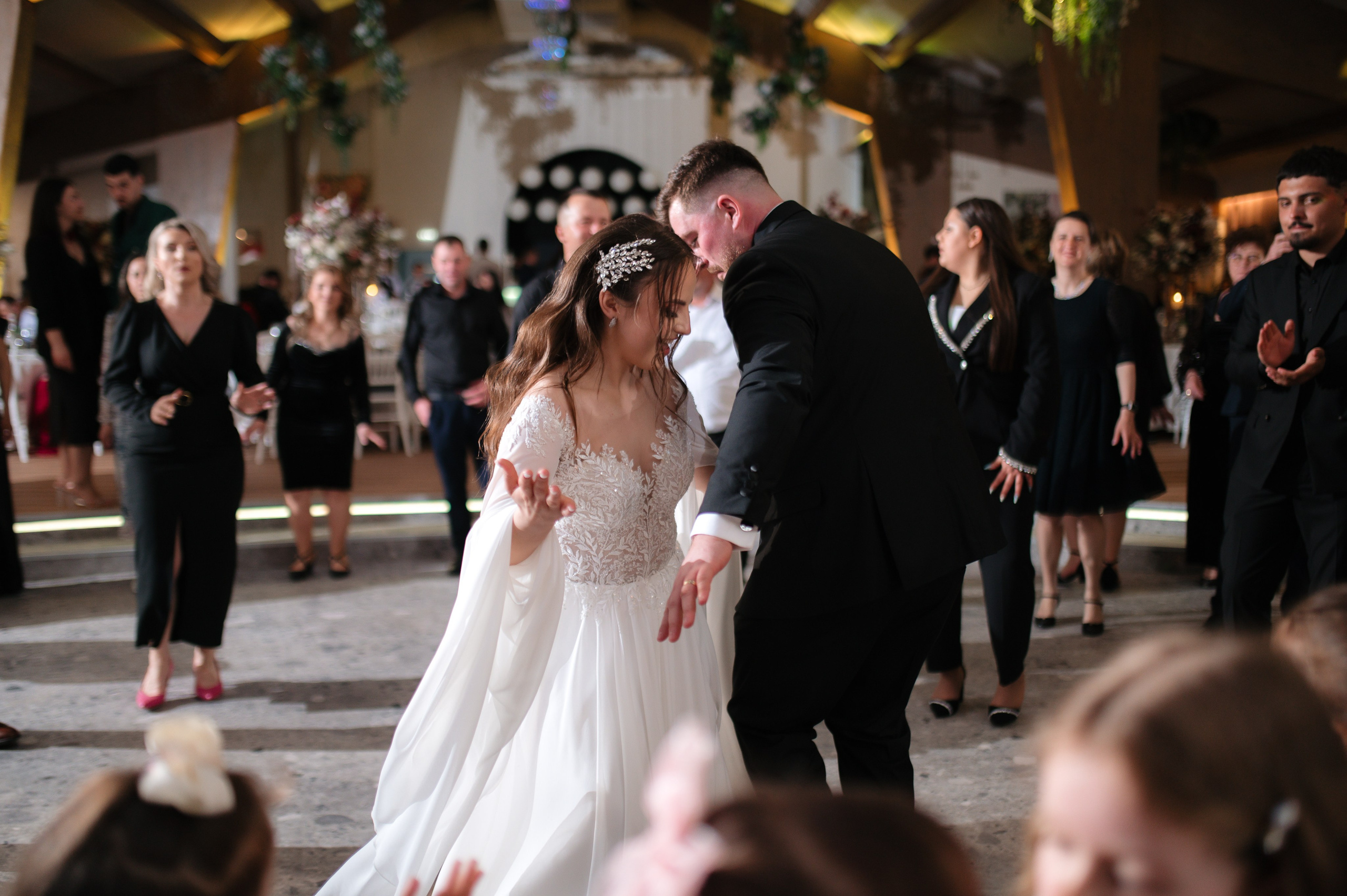 Maria + Paul │Aristocratis Târgu Neamț. FotoVizion Iași