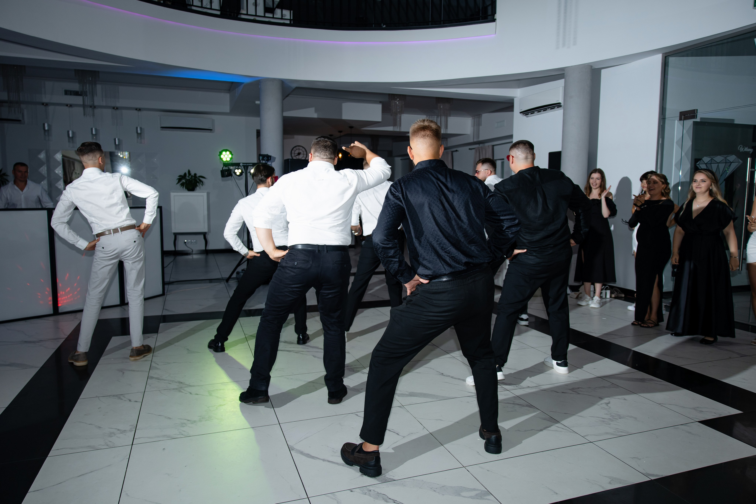 Артур + Анастасія. Весільний, сімейний фотограф Варшава