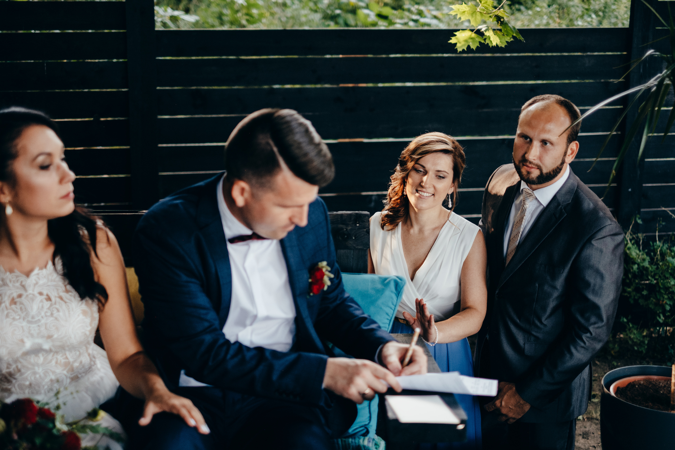 Kāzu stāsts Madara & Dains. Kāzu × Ģimenes notikumu fotografs Edgars Kalniņš