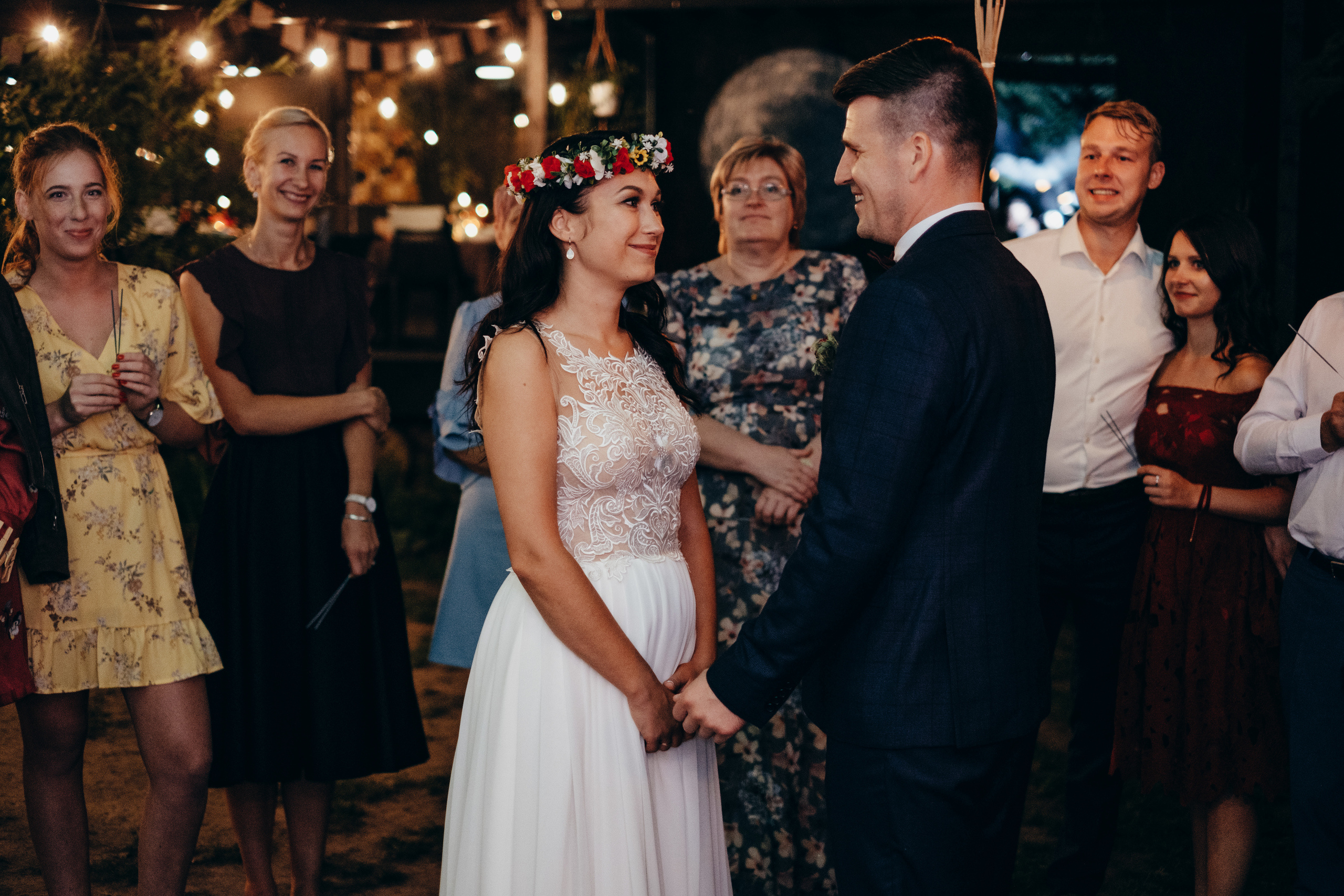 Kāzu stāsts Madara & Dains. Kāzu × Ģimenes notikumu fotografs Edgars Kalniņš