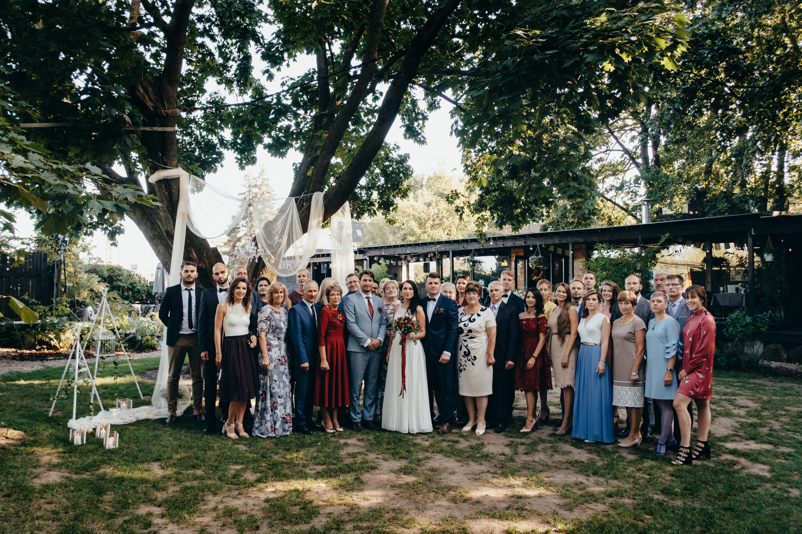 Kāzu stāsts Madara & Dains. Kāzu × Ģimenes notikumu fotografs Edgars Kalniņš