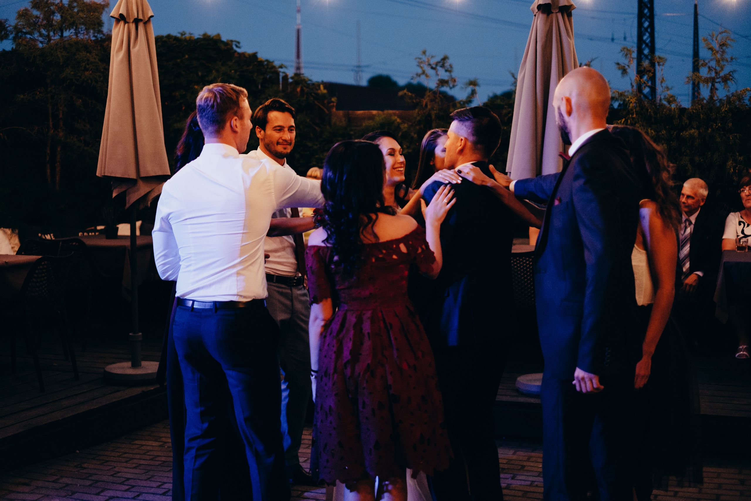 Kāzu stāsts Madara & Dains. Kāzu × Ģimenes notikumu fotografs Edgars Kalniņš