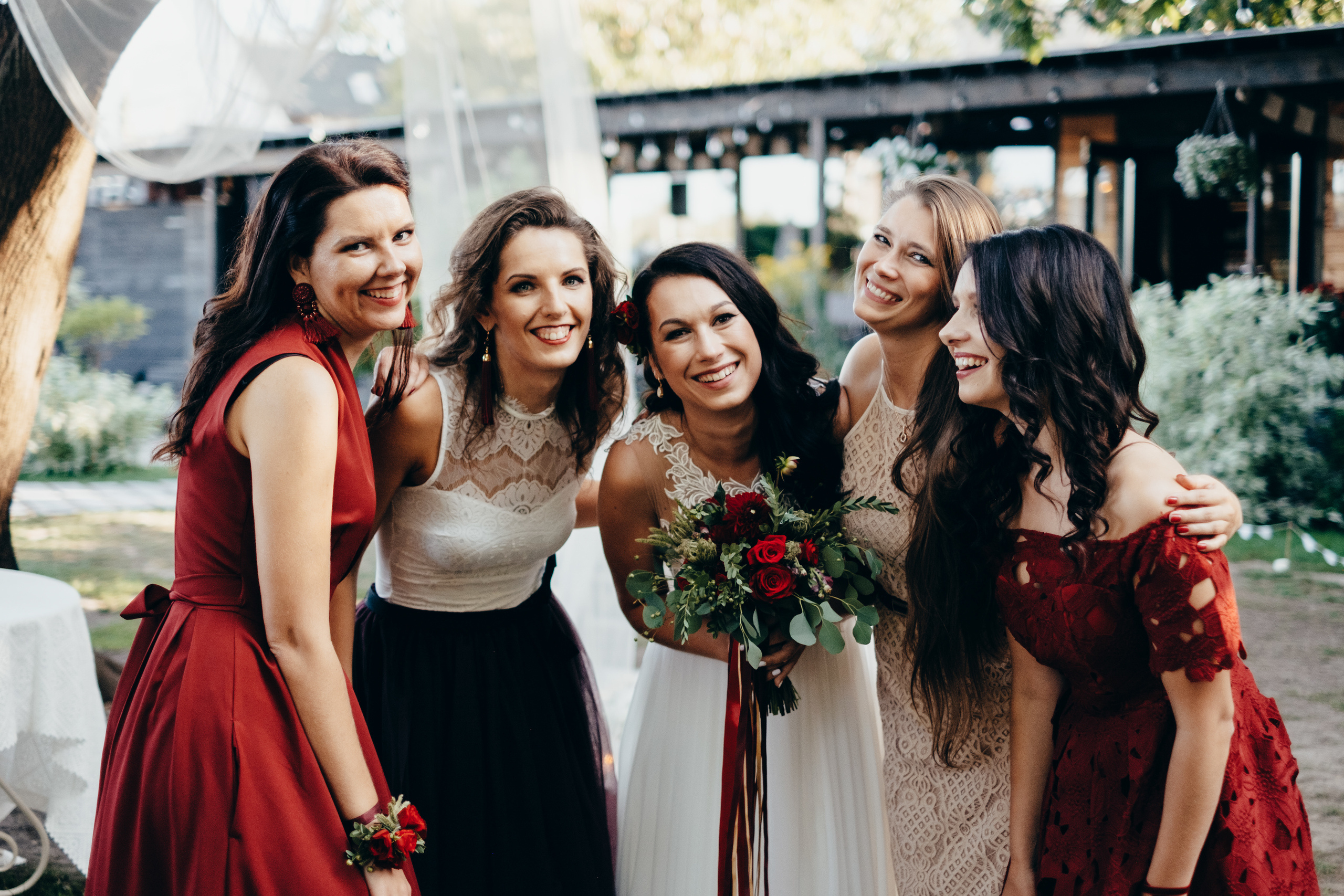 Kāzu stāsts Madara & Dains. Kāzu × Ģimenes notikumu fotografs Edgars Kalniņš