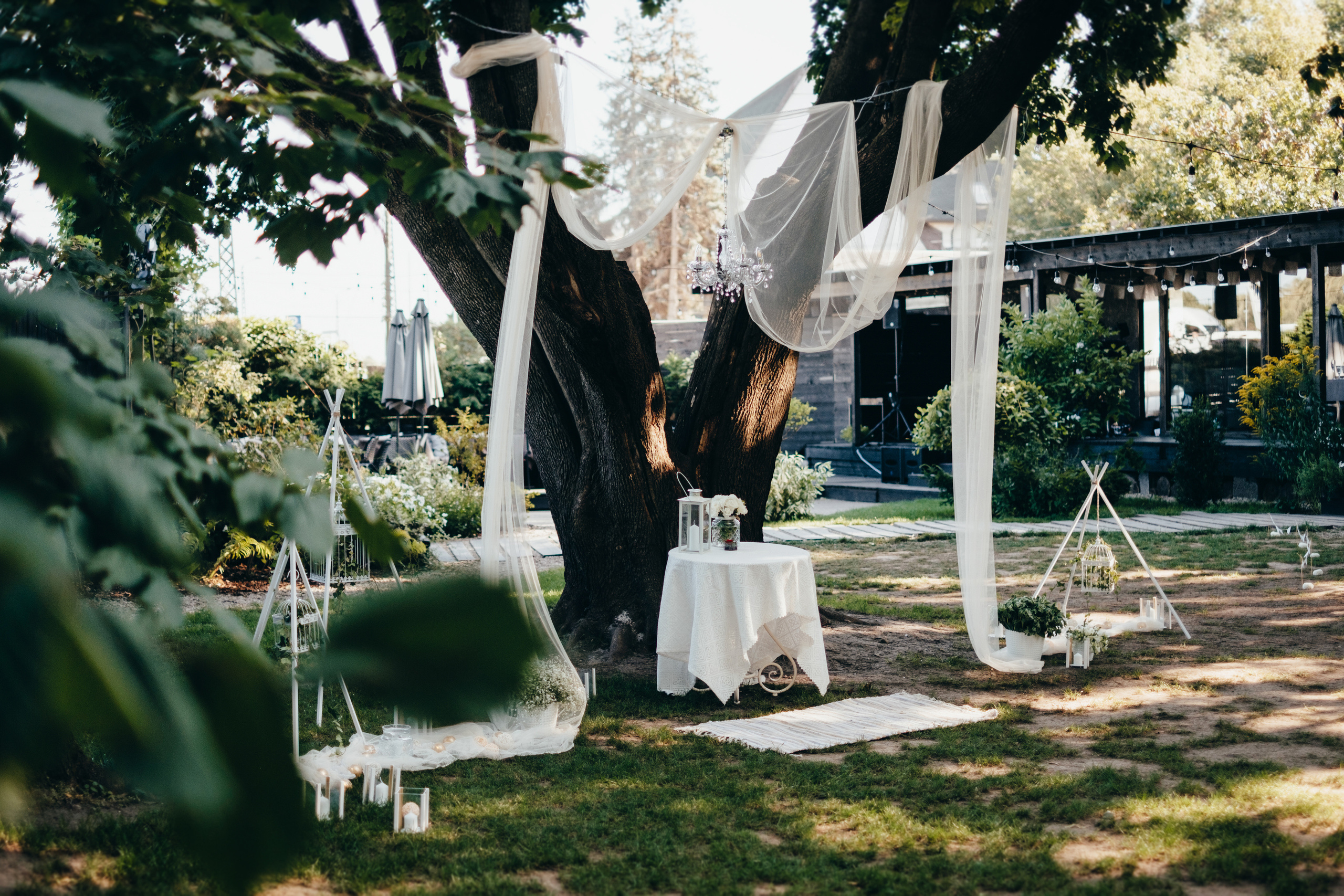 Kāzu stāsts Madara & Dains. Kāzu × Ģimenes notikumu fotografs Edgars Kalniņš