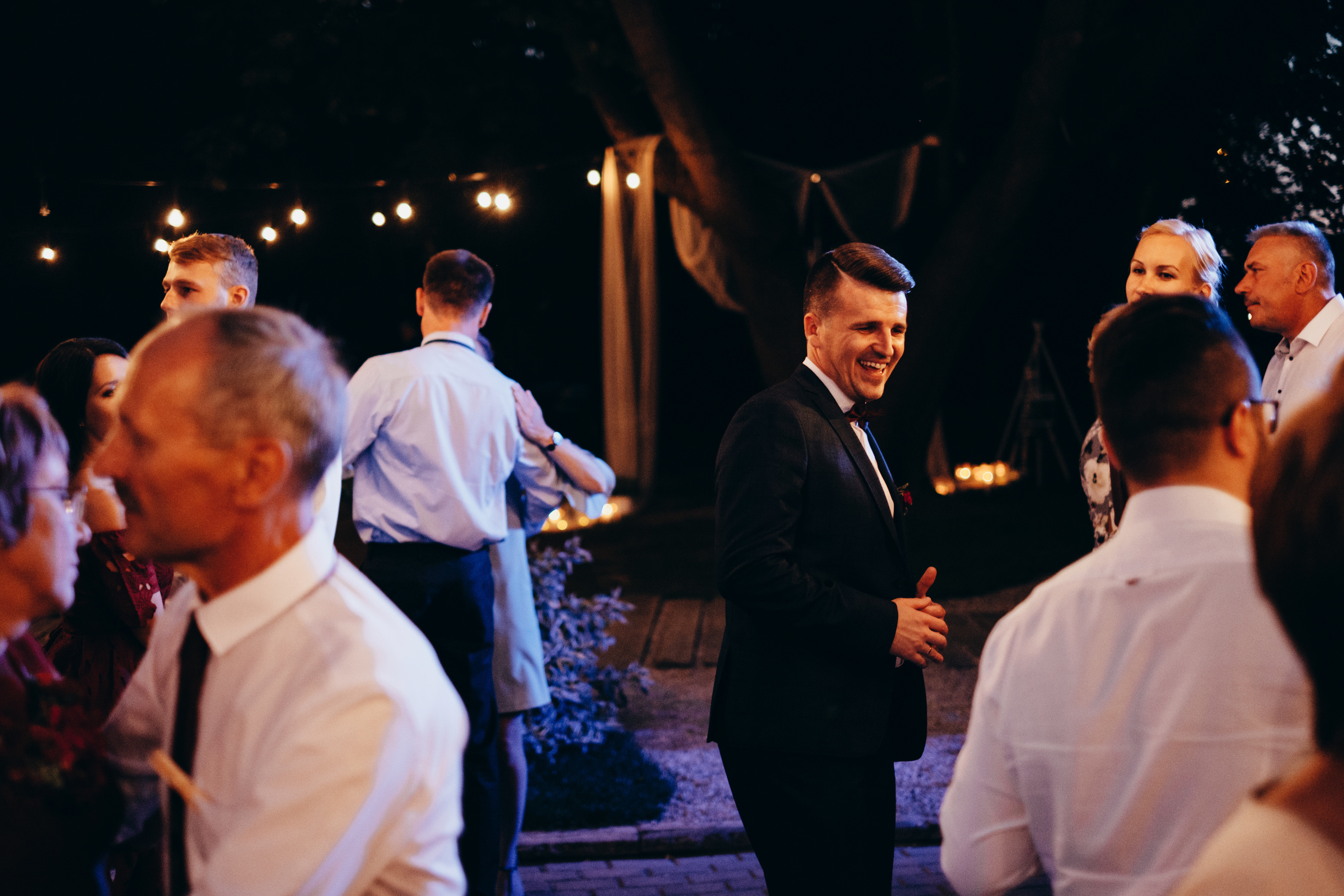 Kāzu stāsts Madara & Dains. Kāzu × Ģimenes notikumu fotografs Edgars Kalniņš