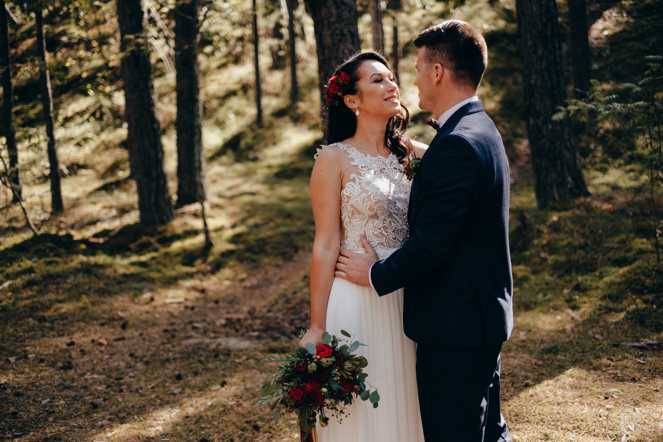 Kāzu stāsts Madara & Dains. Kāzu × Ģimenes notikumu fotografs Edgars Kalniņš