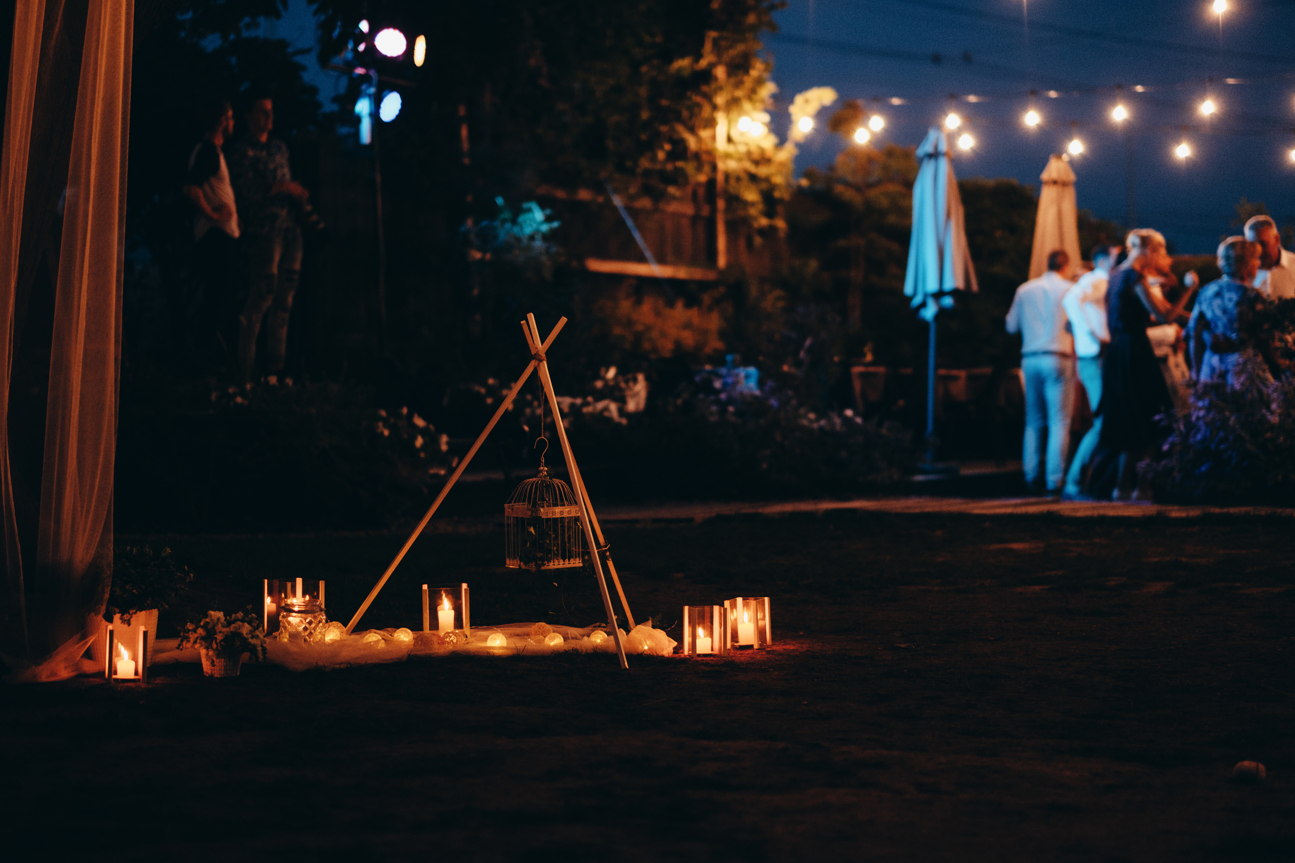 Kāzu stāsts Madara & Dains. Kāzu × Ģimenes notikumu fotografs Edgars Kalniņš