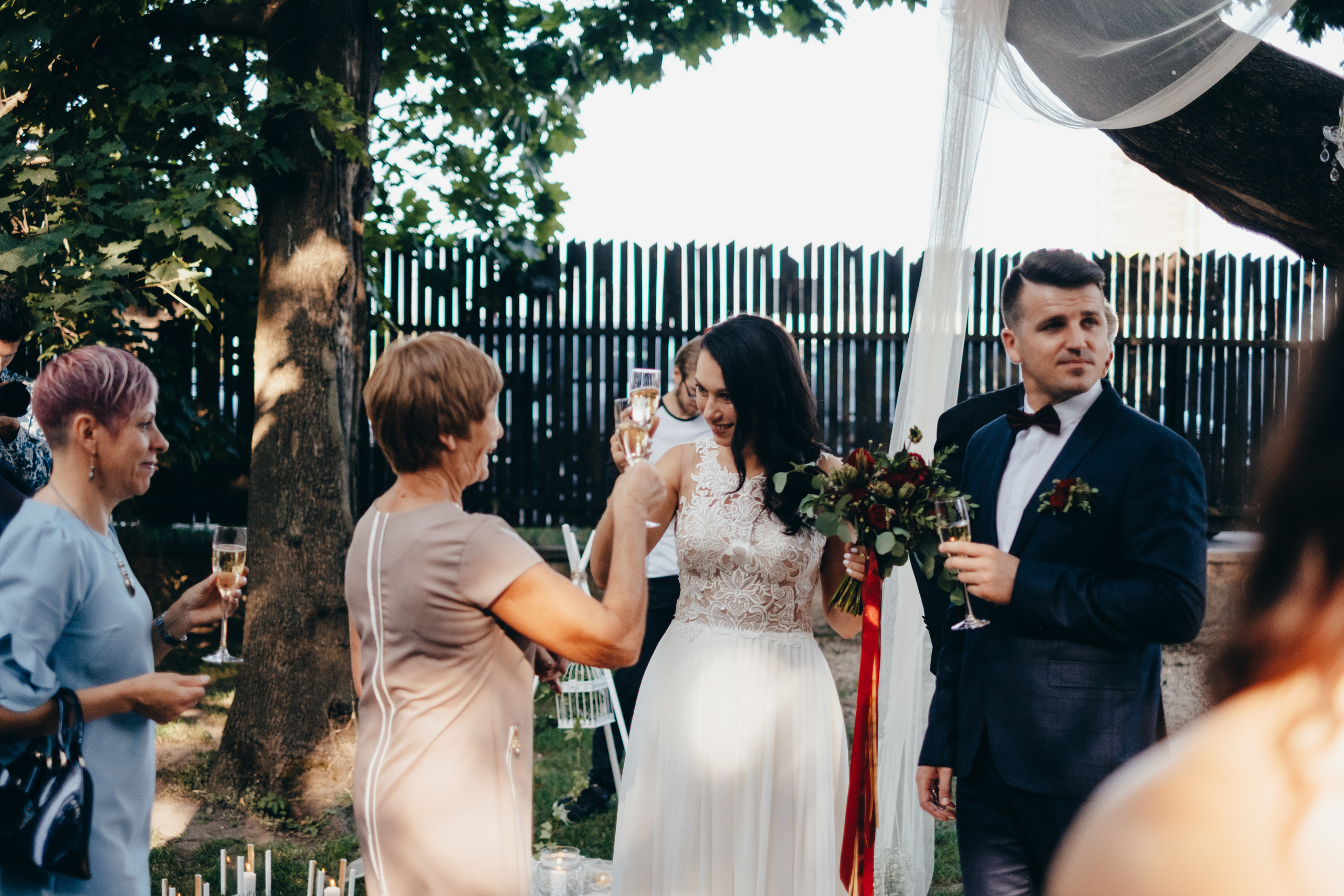 Kāzu stāsts Madara & Dains. Kāzu × Ģimenes notikumu fotografs Edgars Kalniņš