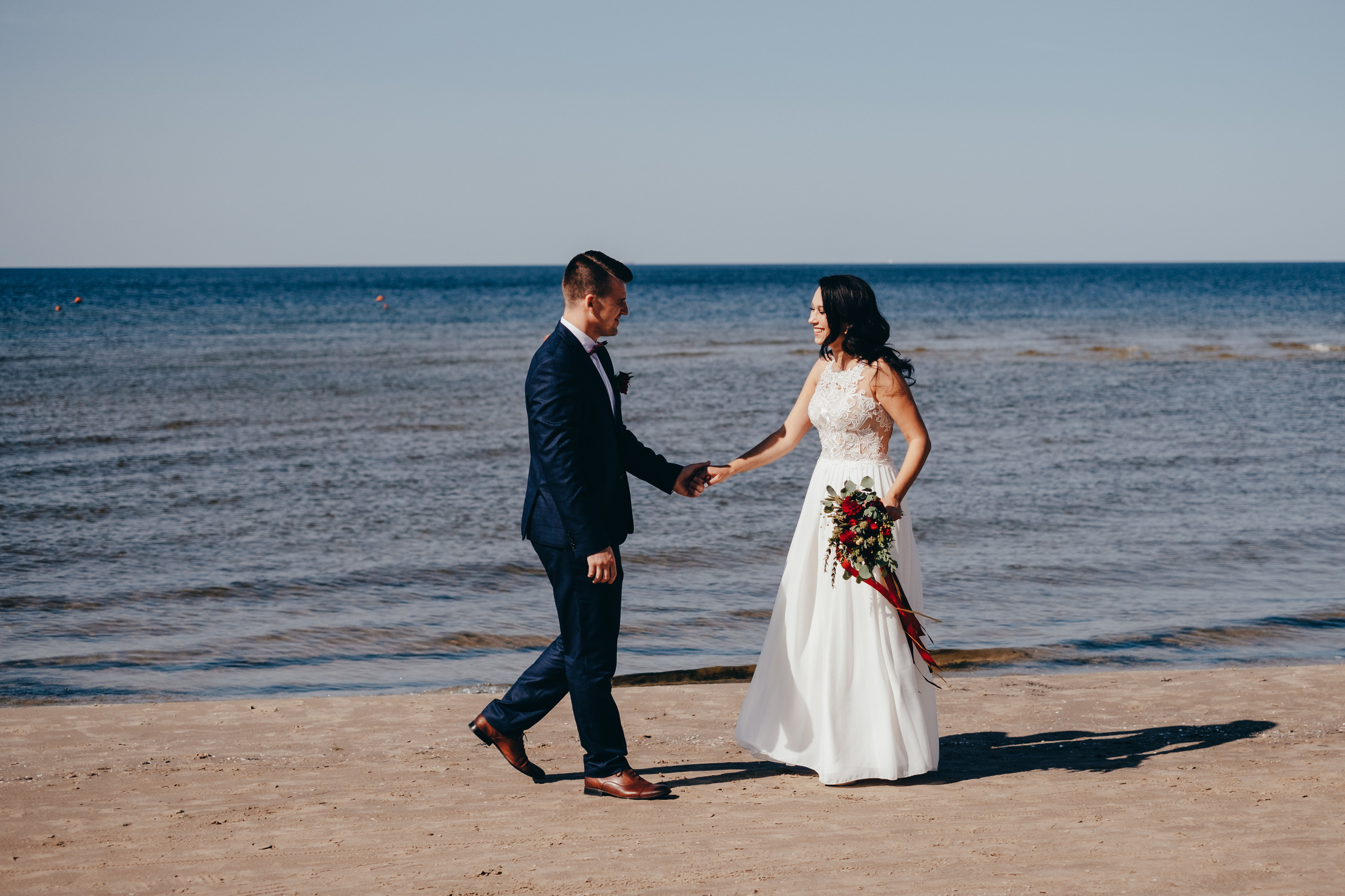 Kāzu stāsts Madara & Dains. Kāzu × Ģimenes notikumu fotografs Edgars Kalniņš