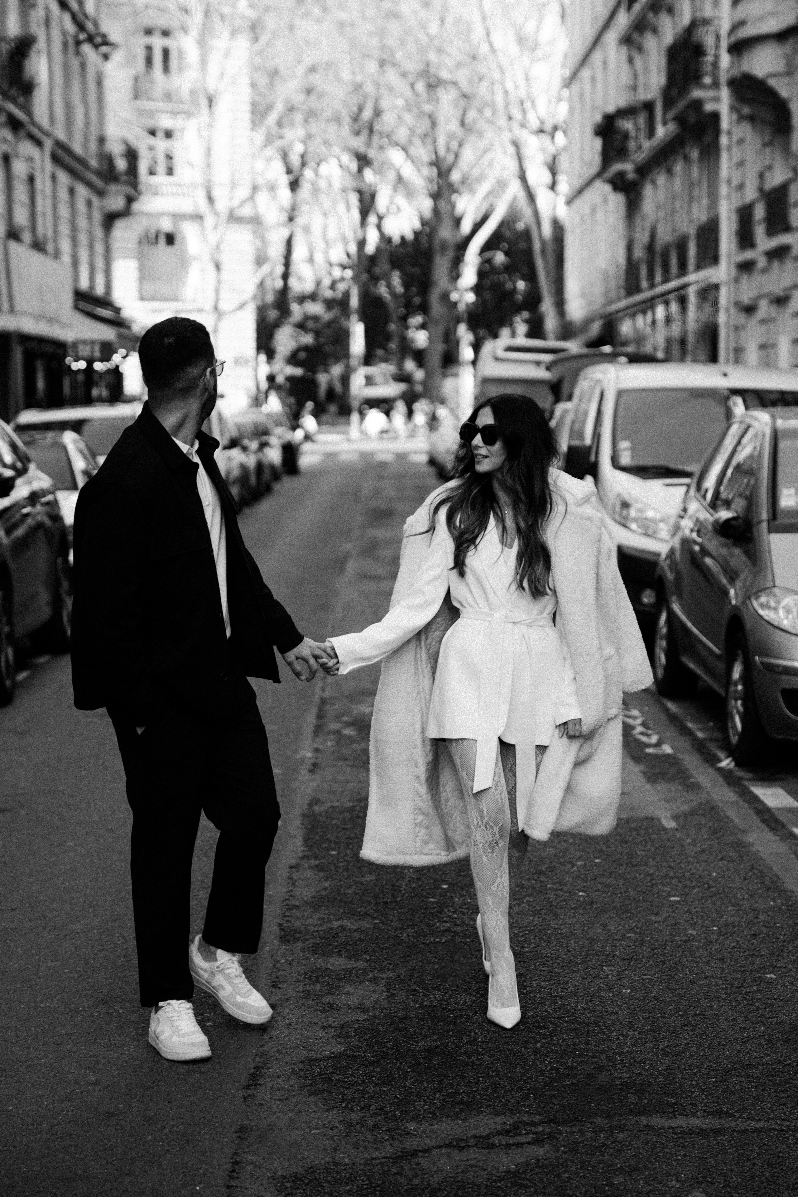 Pre-Wedding Couple Photo Walk in Paris | Engagement Photography. Paris Wedding Photographer