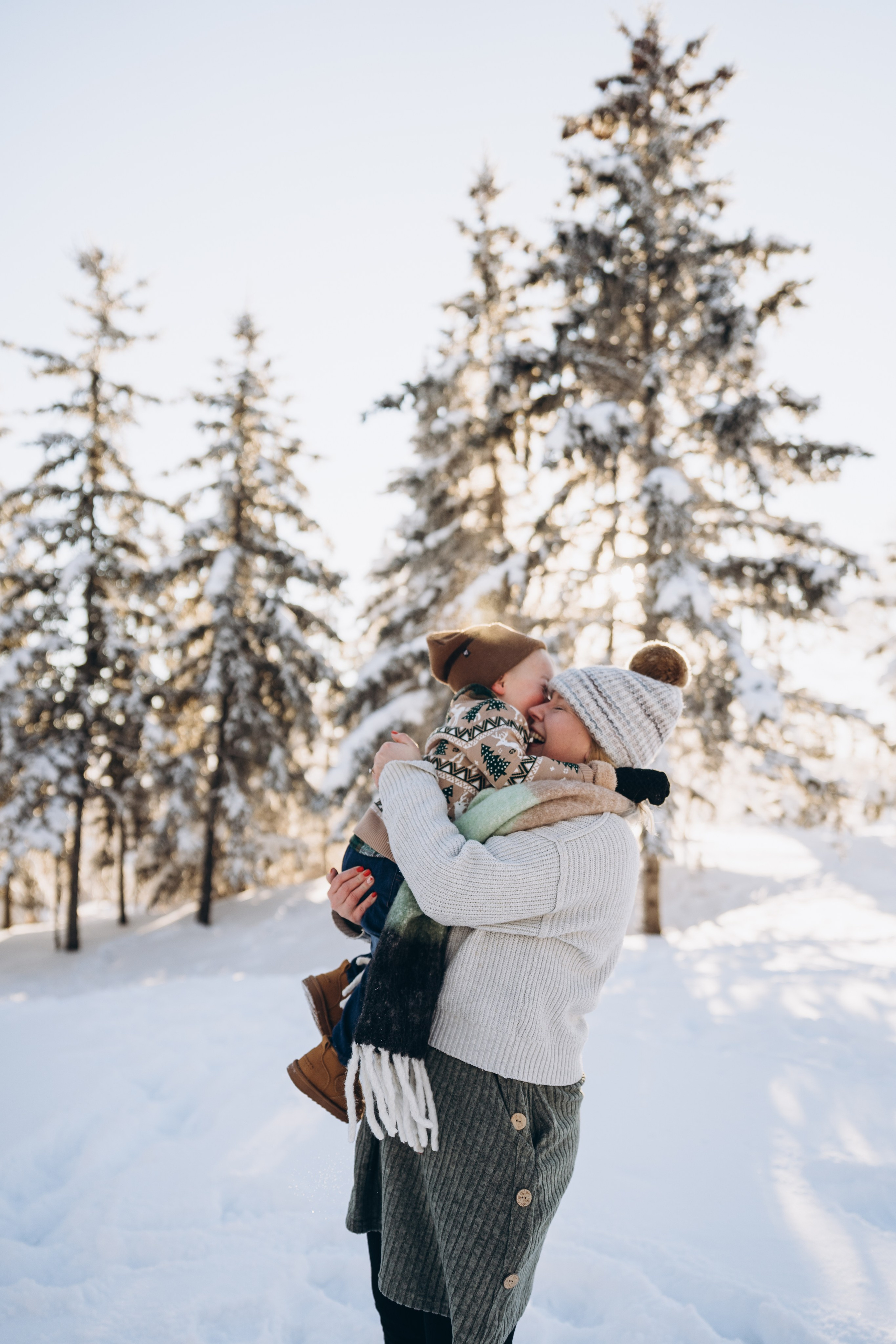 Katie & fam. Calgary Wedding & Lifestyle Photographer — Yevhen Polishchuk