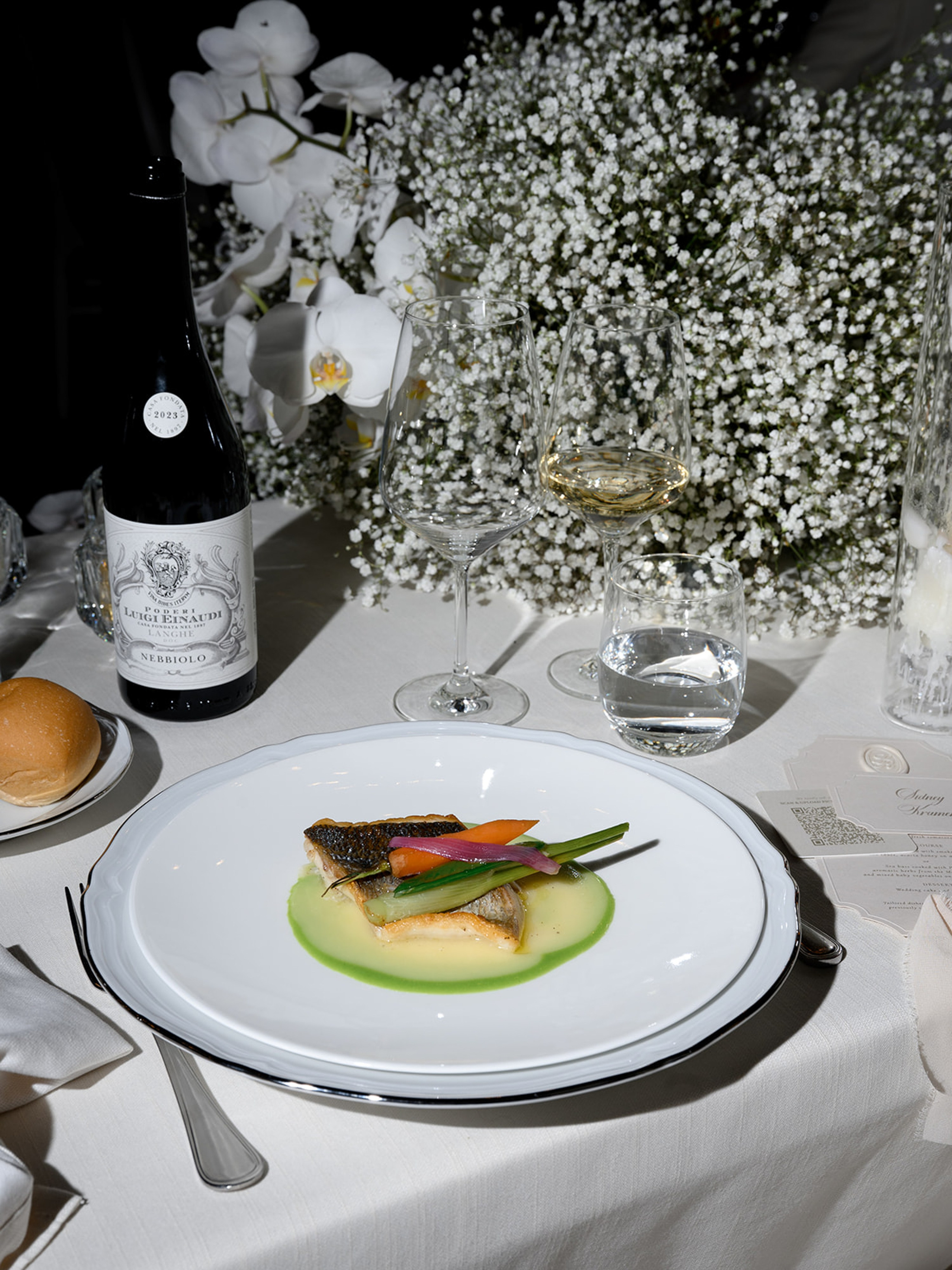 SYDNEY & REED. Bakasphoto wedding and lifestyle photography Latvia and Worldwide