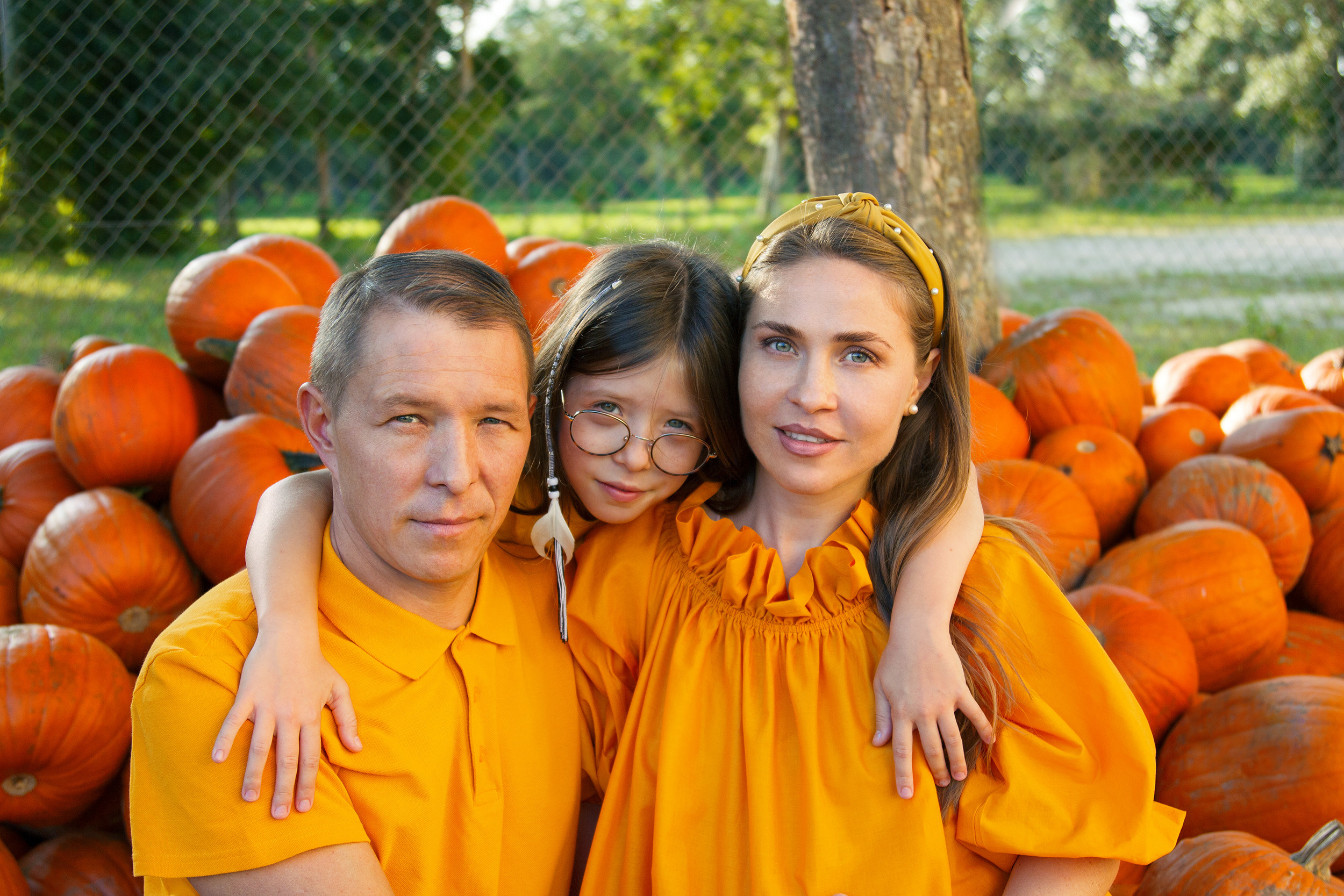 Ich lade Sie zu einem Familien Fotoshooting in Augsburg ein. Neugeborenenfotografin und Retoucher in Augsburg Nastassia Schneider