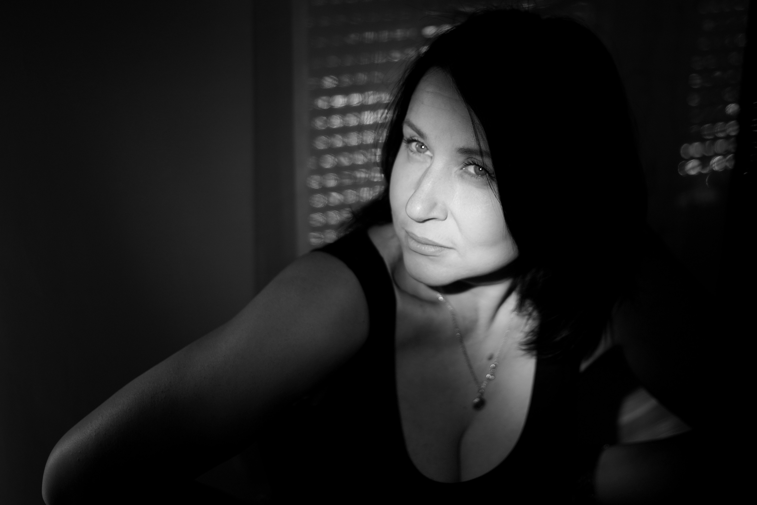 Professionelle Studioaufnahmen in Bayern. Neugeborenenfotografin und Retoucher in Augsburg Nastassia Schneider