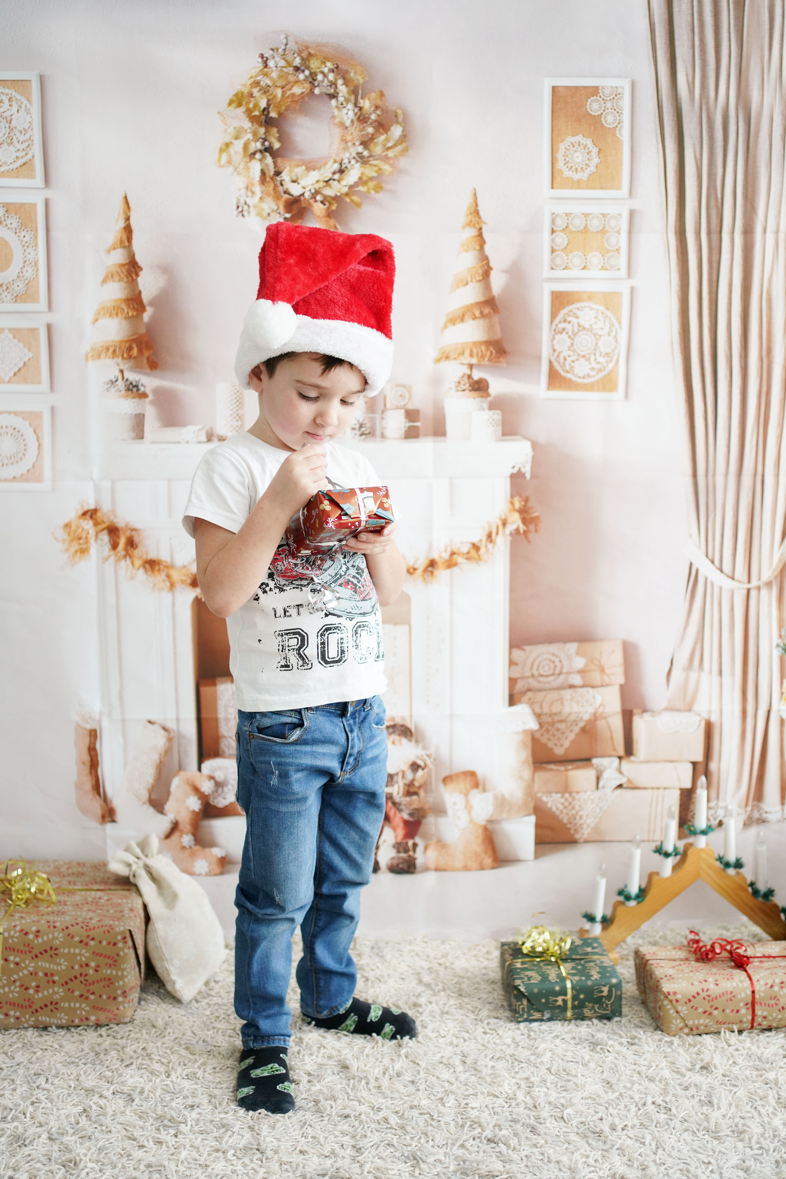 Weihnachtsfotosession im Studio für eine befreundete Familie. Neugeborenenfotografin und Retoucher in Augsburg Nastassia Schneider