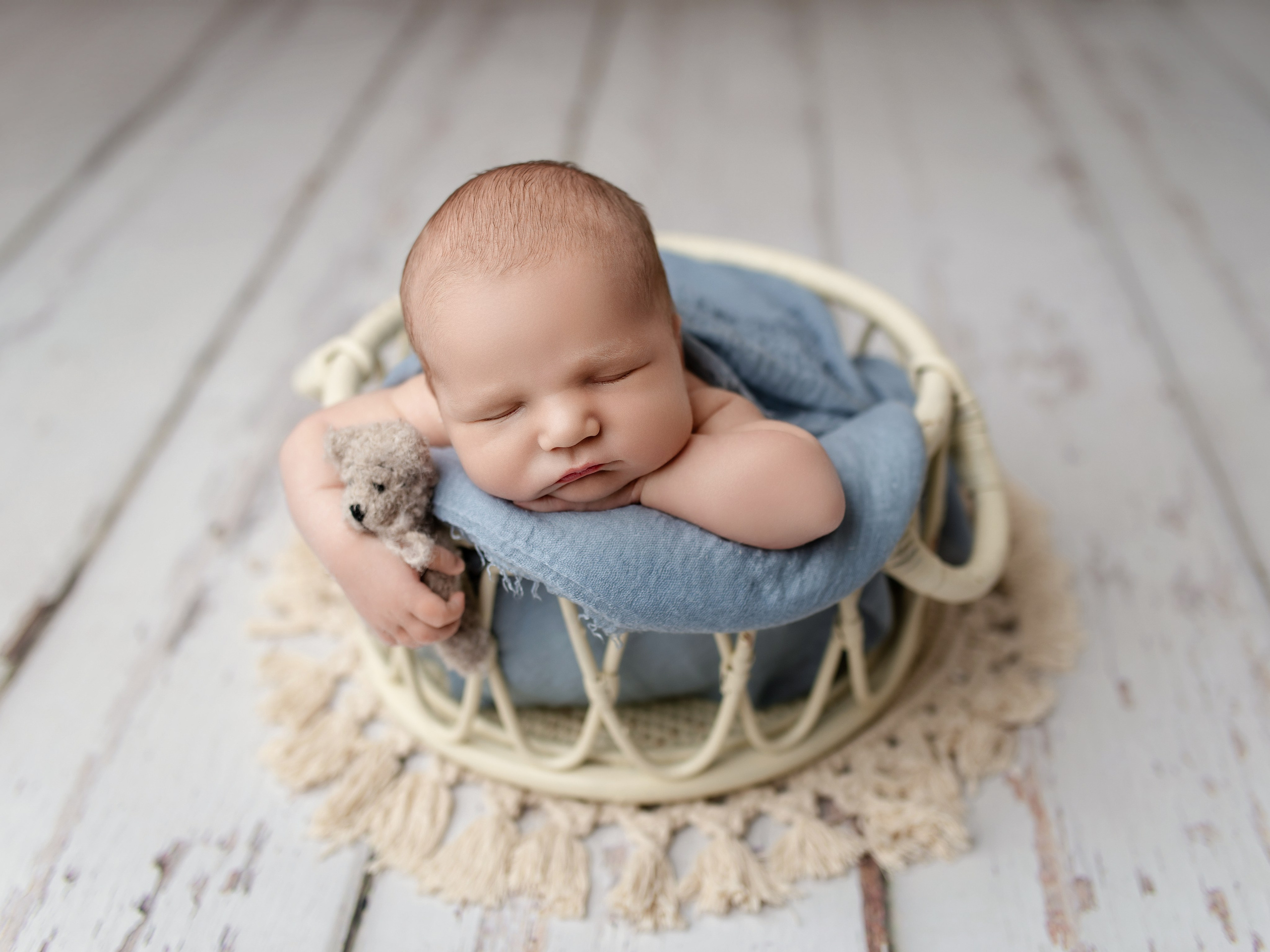 Esu Aleksandra naujagimių ir kudikių fotografė iš Vilniaus