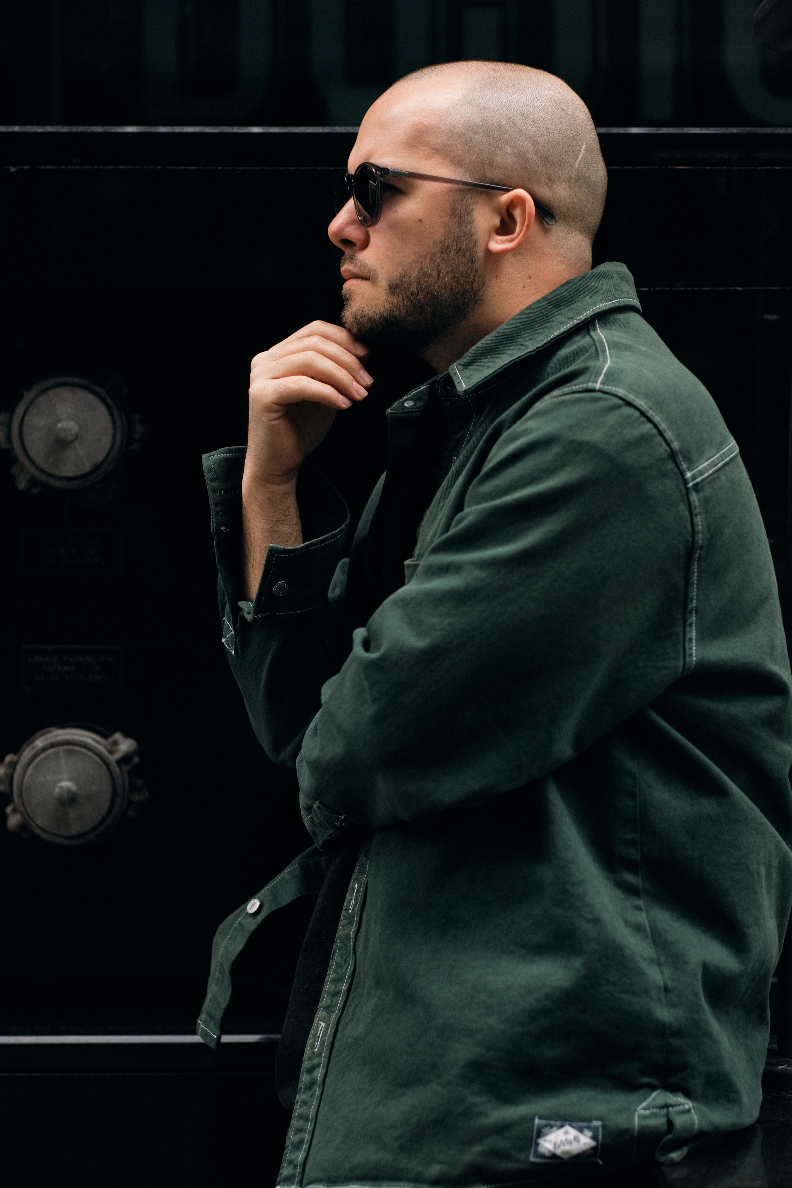 Рекламный и портретный фотограф Александр Эмауз