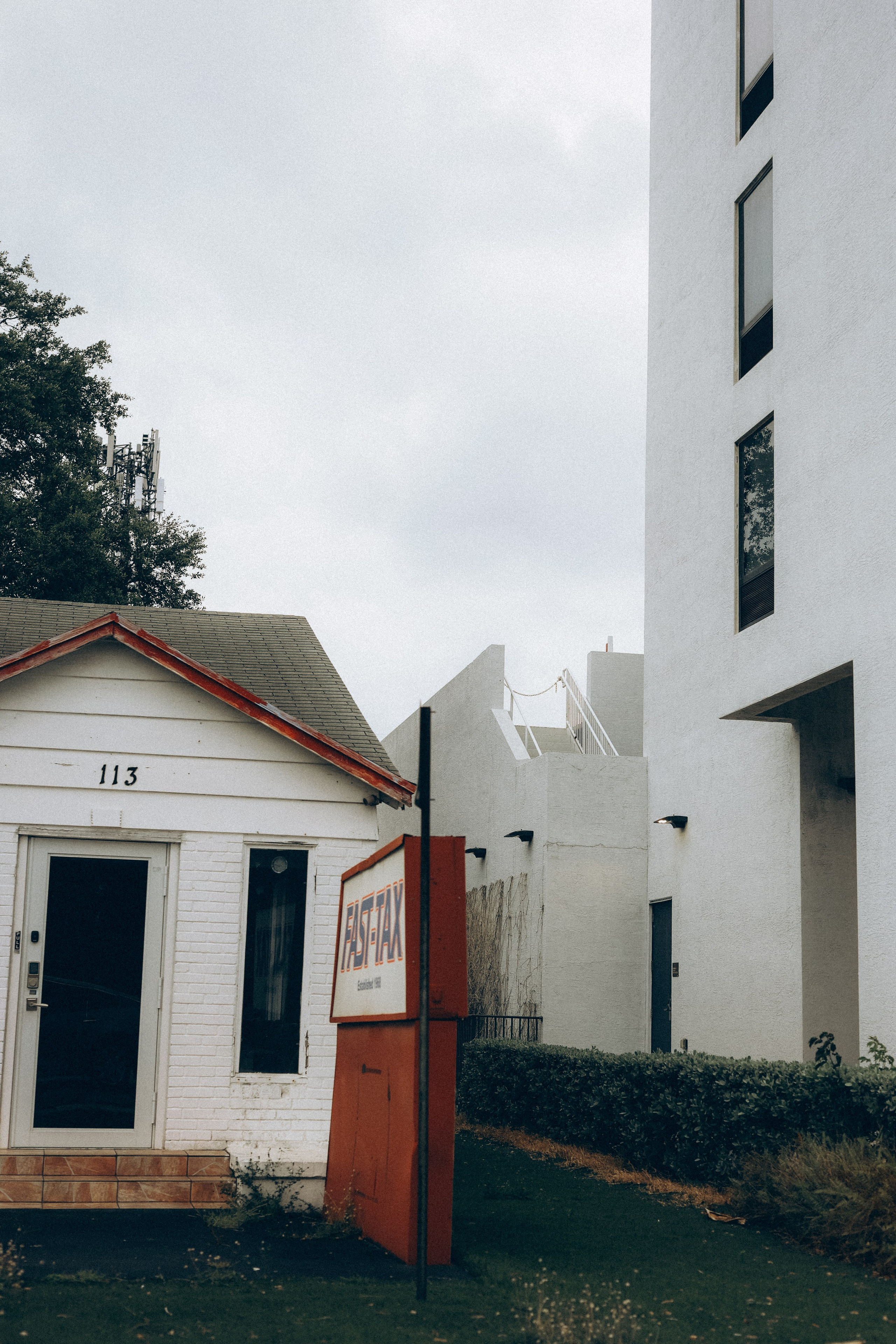 STREET. TETIANA UDOVYCHENKO PORTRAIT PHOTOGRAPHER