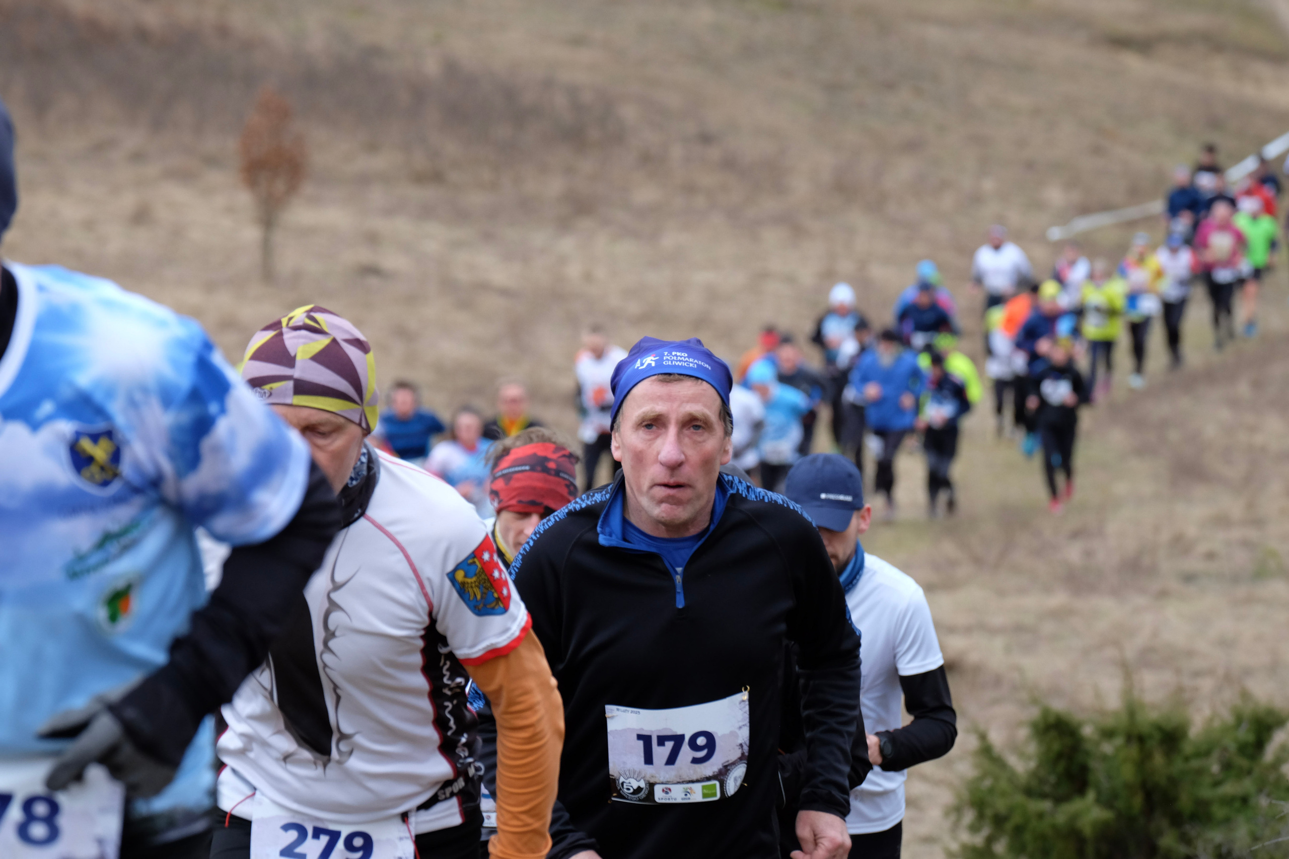 V cross wokoł Małego Giewontu. Main