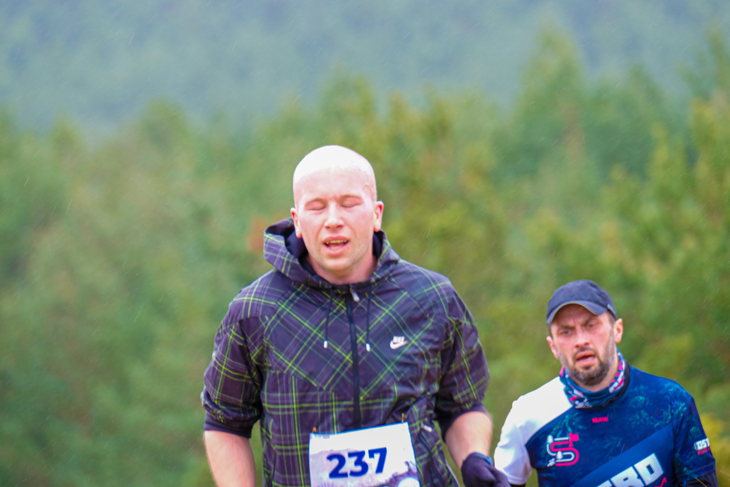 V cross wokoł Małego Giewontu. Main