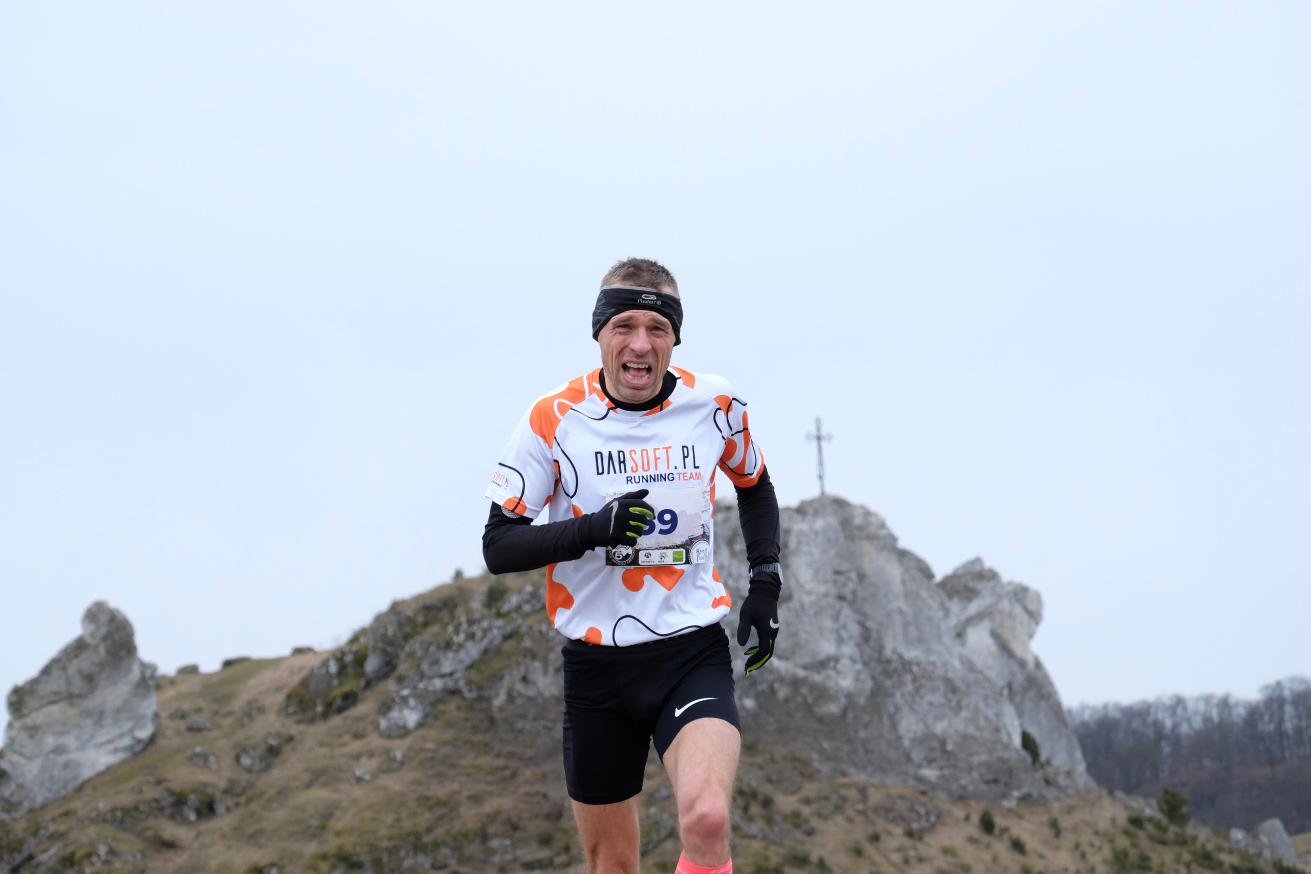 V cross wokoł Małego Giewontu. Main