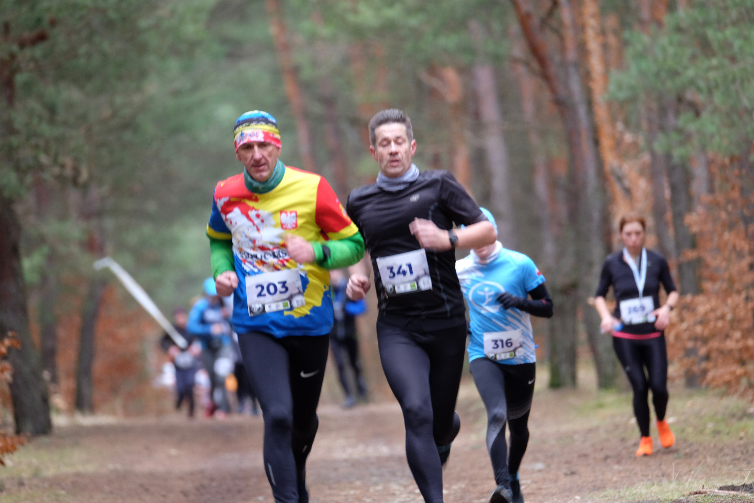 V cross wokoł Małego Giewontu. Main