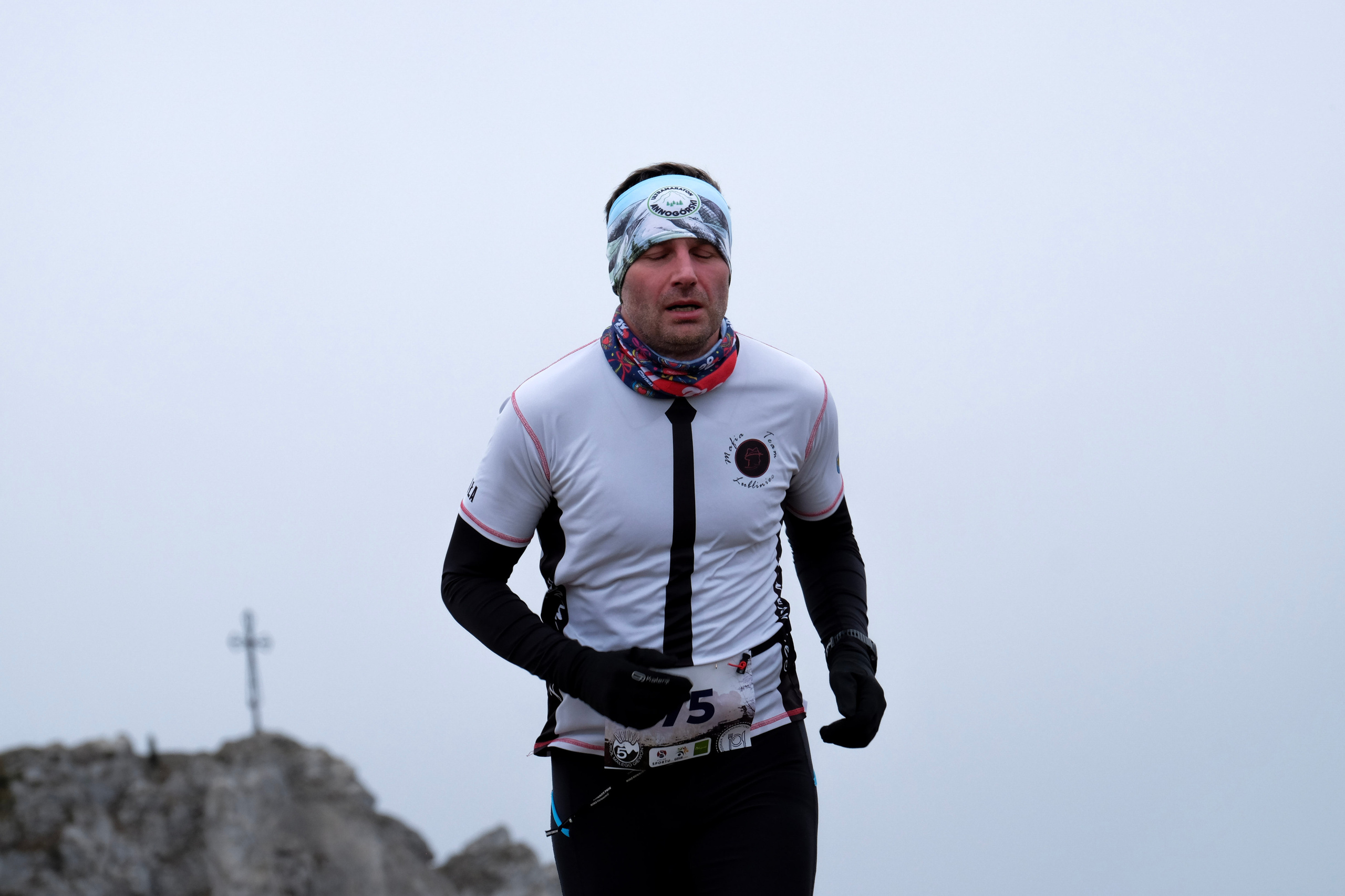 V cross wokoł Małego Giewontu. Main