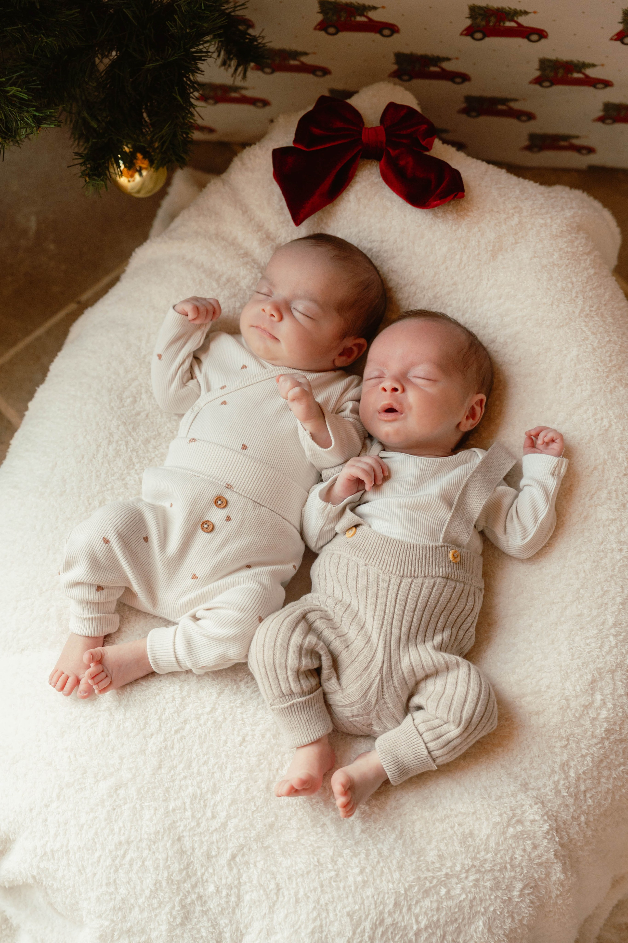 Salomé, Ludovic, Lou, Noah & Ava. Weeding photographer / event / portrait