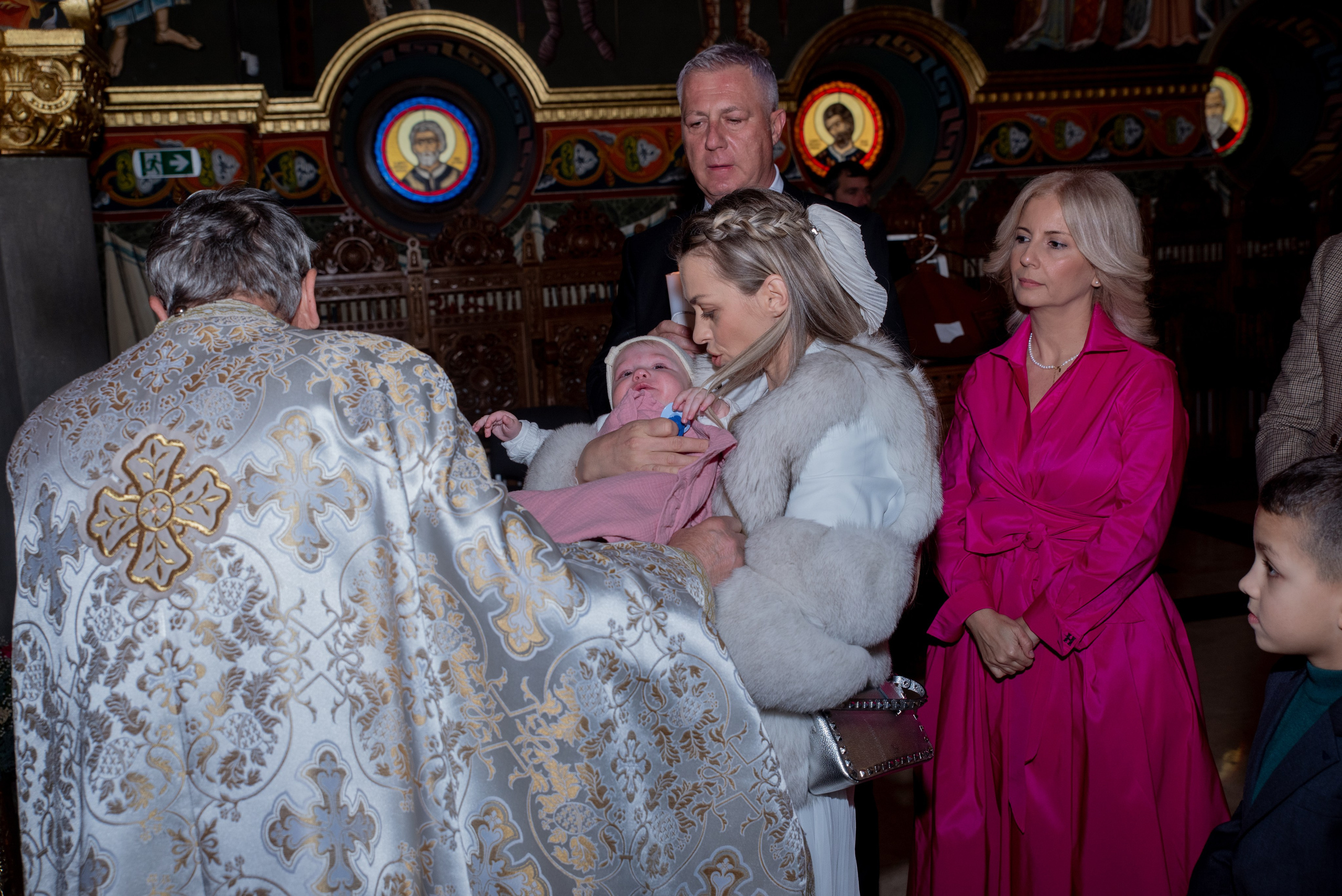 Ana Ionascu. Neagoe Studio — Fotograf Nuntă & Evenimente