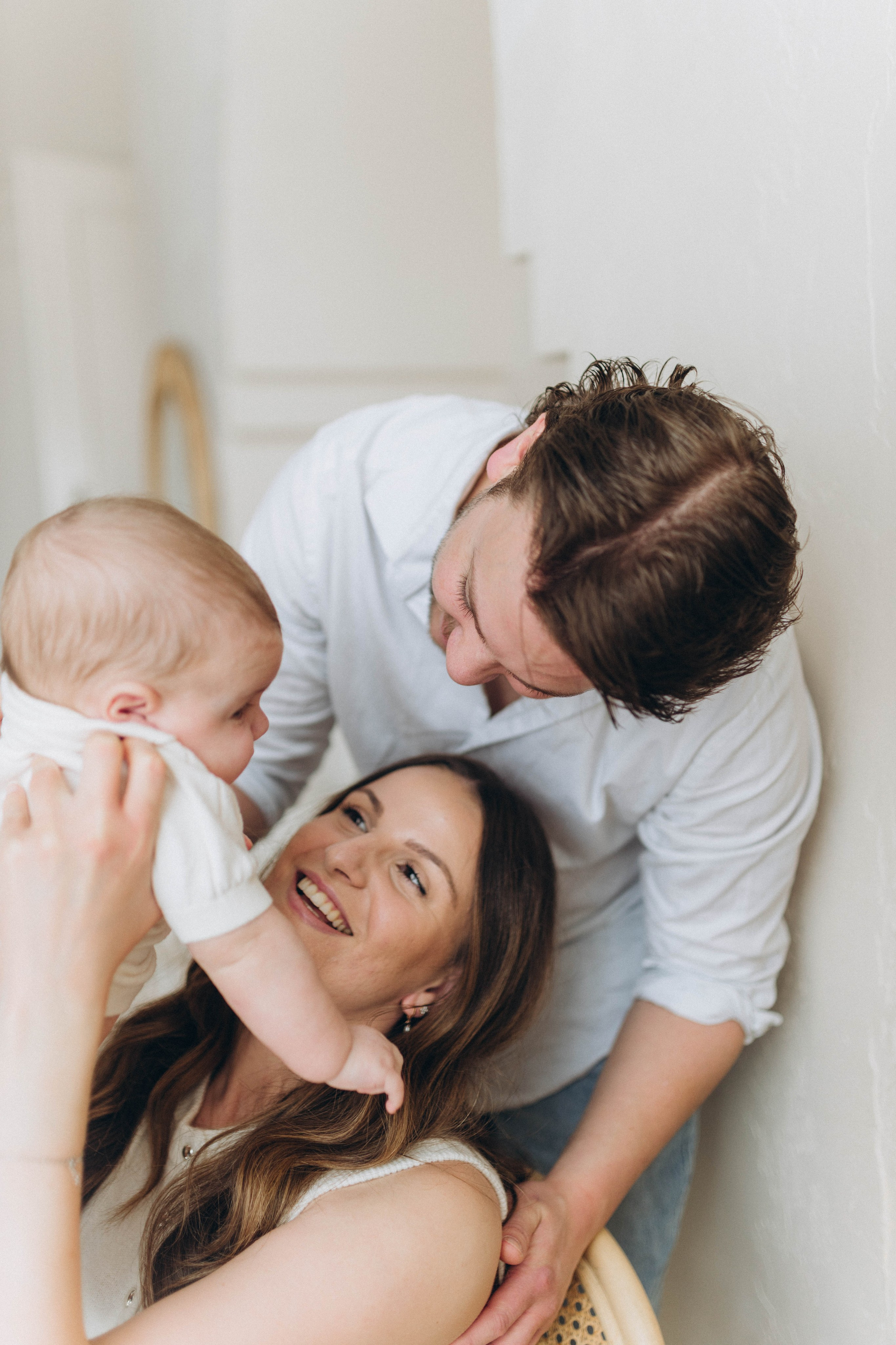 E & T Sweet Family moments. Photographer | Naomi Maklin