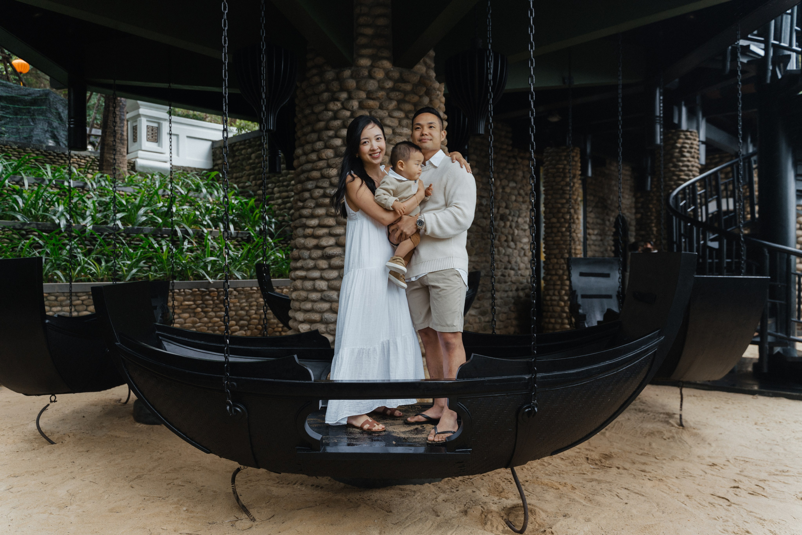 Family shooting in Danang. Aesthetic & Lifestyle photographer in Da Nang, Vietnam