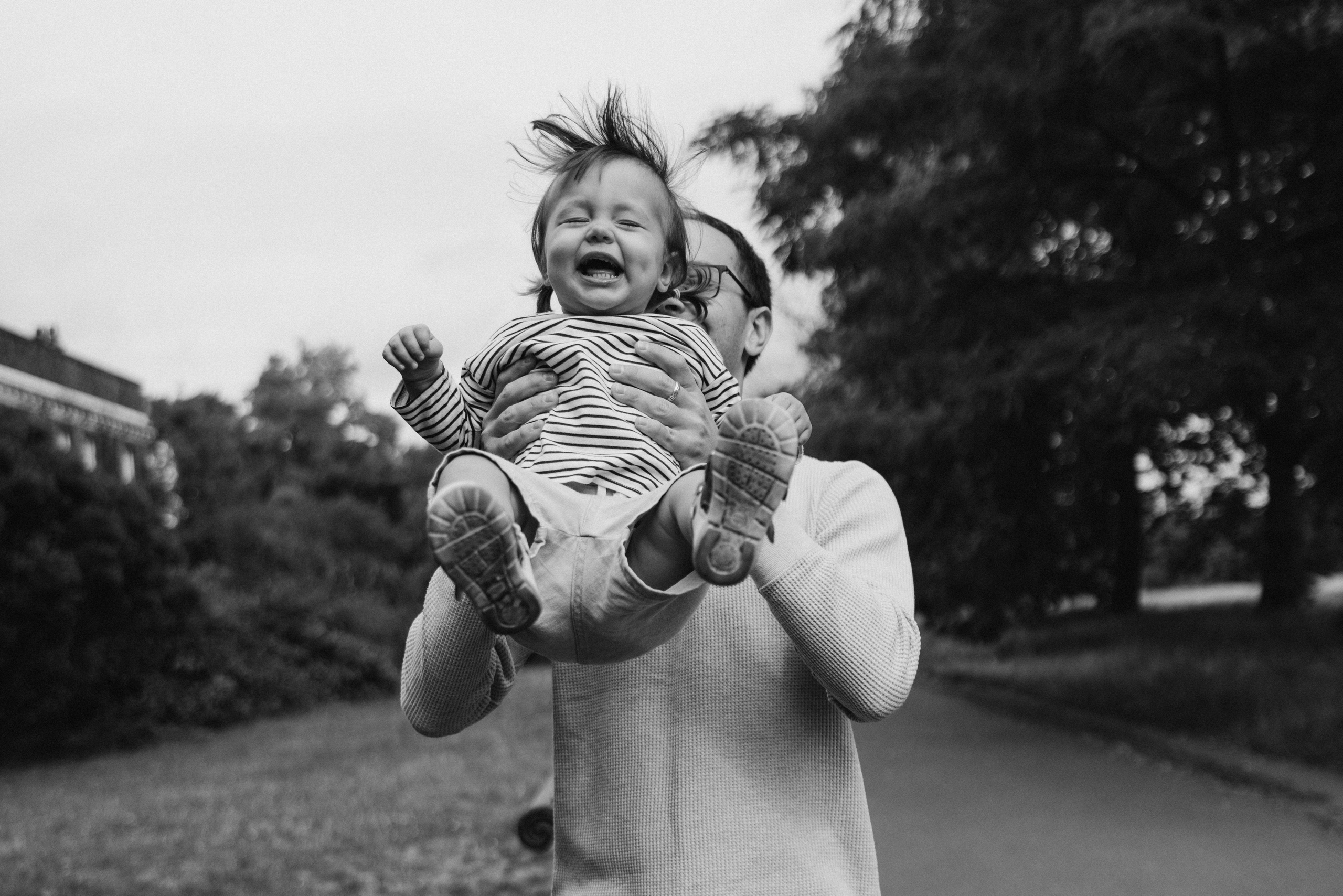 Milena with parents (Greenwich Park). Anastasia Klink, Photographer in London