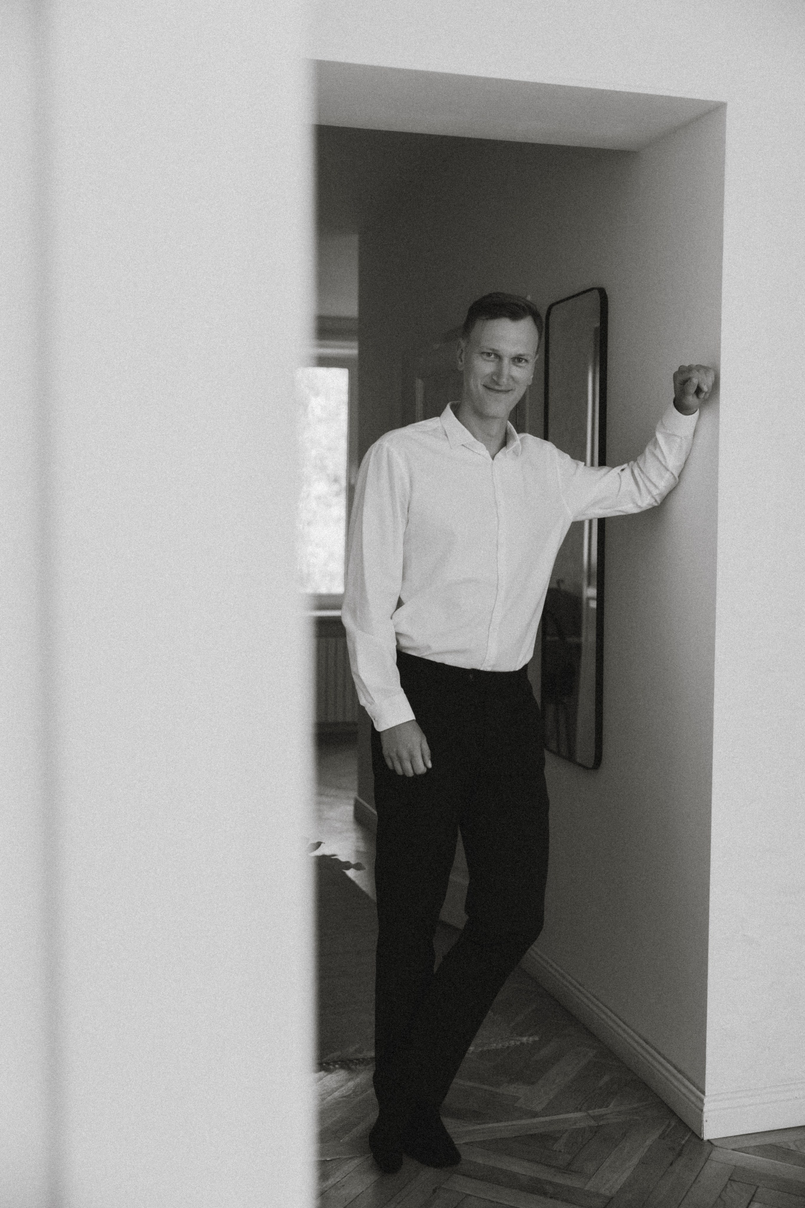 Miglė ir Mindaugas | 2024 | MIESTO VESTUVĖS. Vestuvių ir šeimų fotografė Lena Bondarenko / belove photo