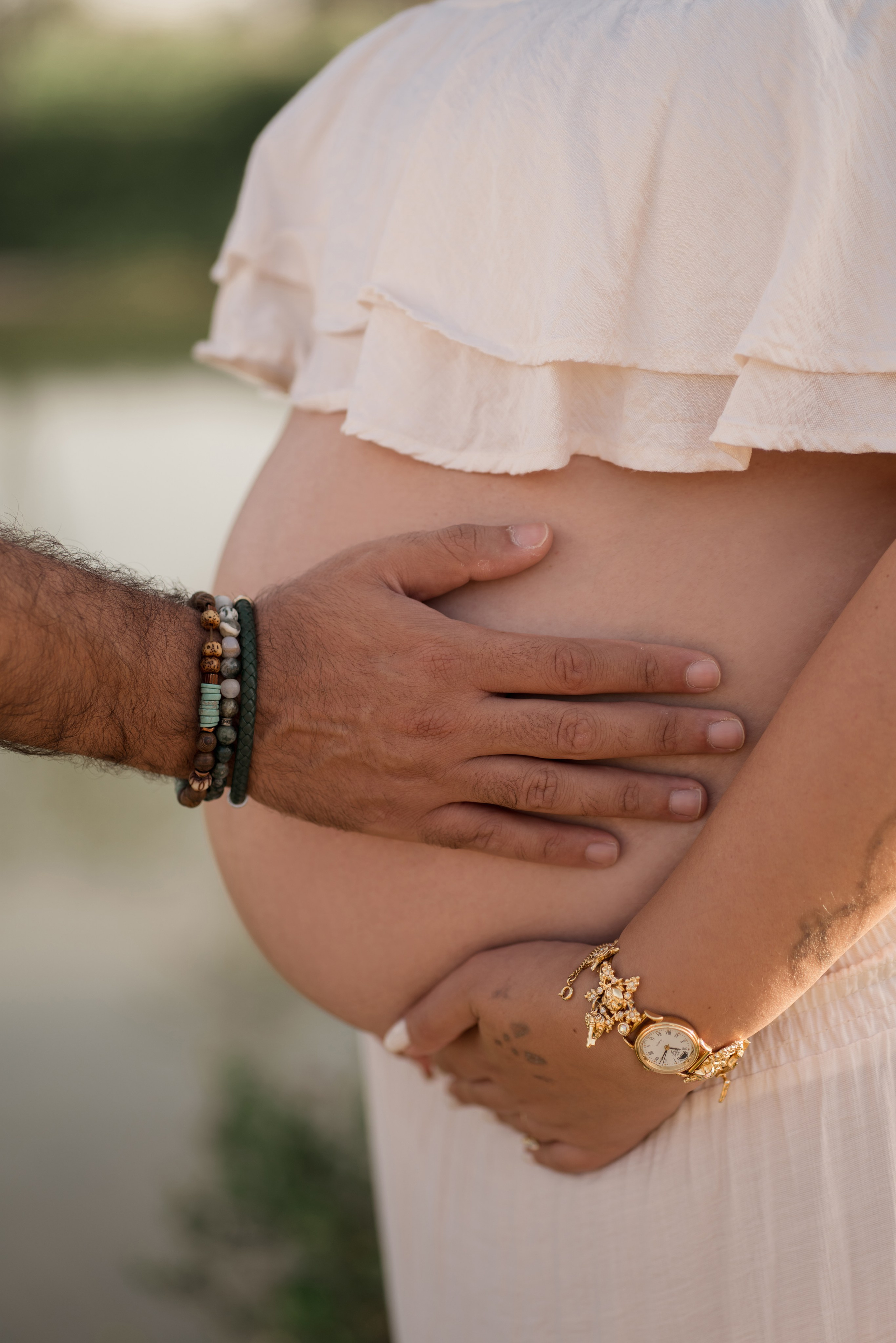 Sunrise by the lake. Angela Iakovleva — Family Photographer in Dubai