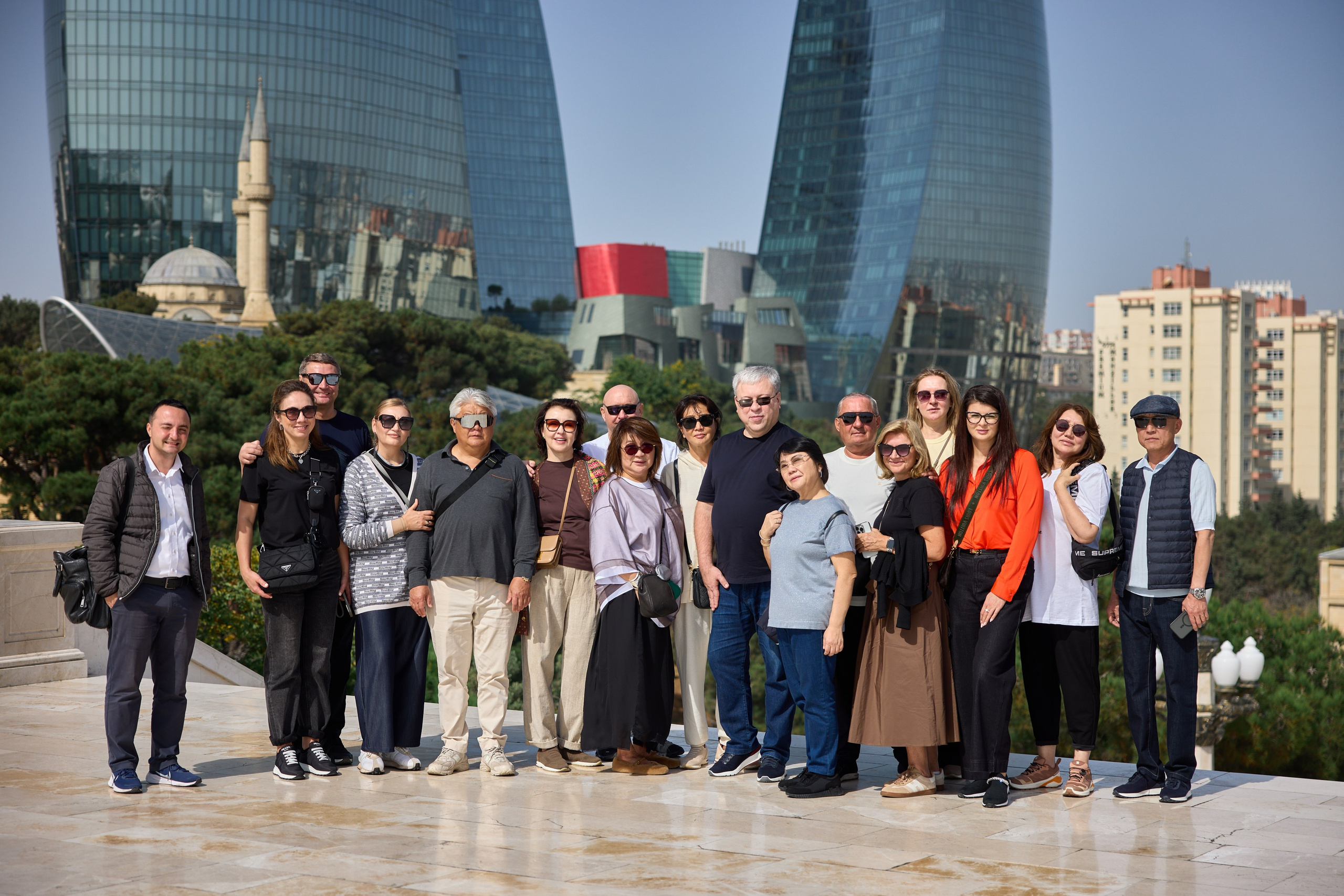 Экскурсия по Баку. День 2. Photographer in Baku Kamran Enceladus